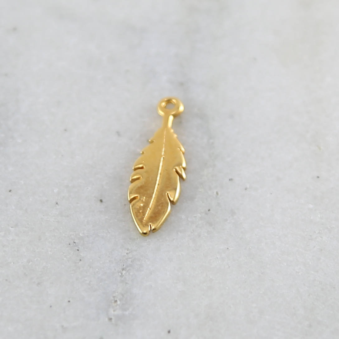 18mmx6mm Sterling Silver or Vermeil Small Flat Feather Charm in or Nature