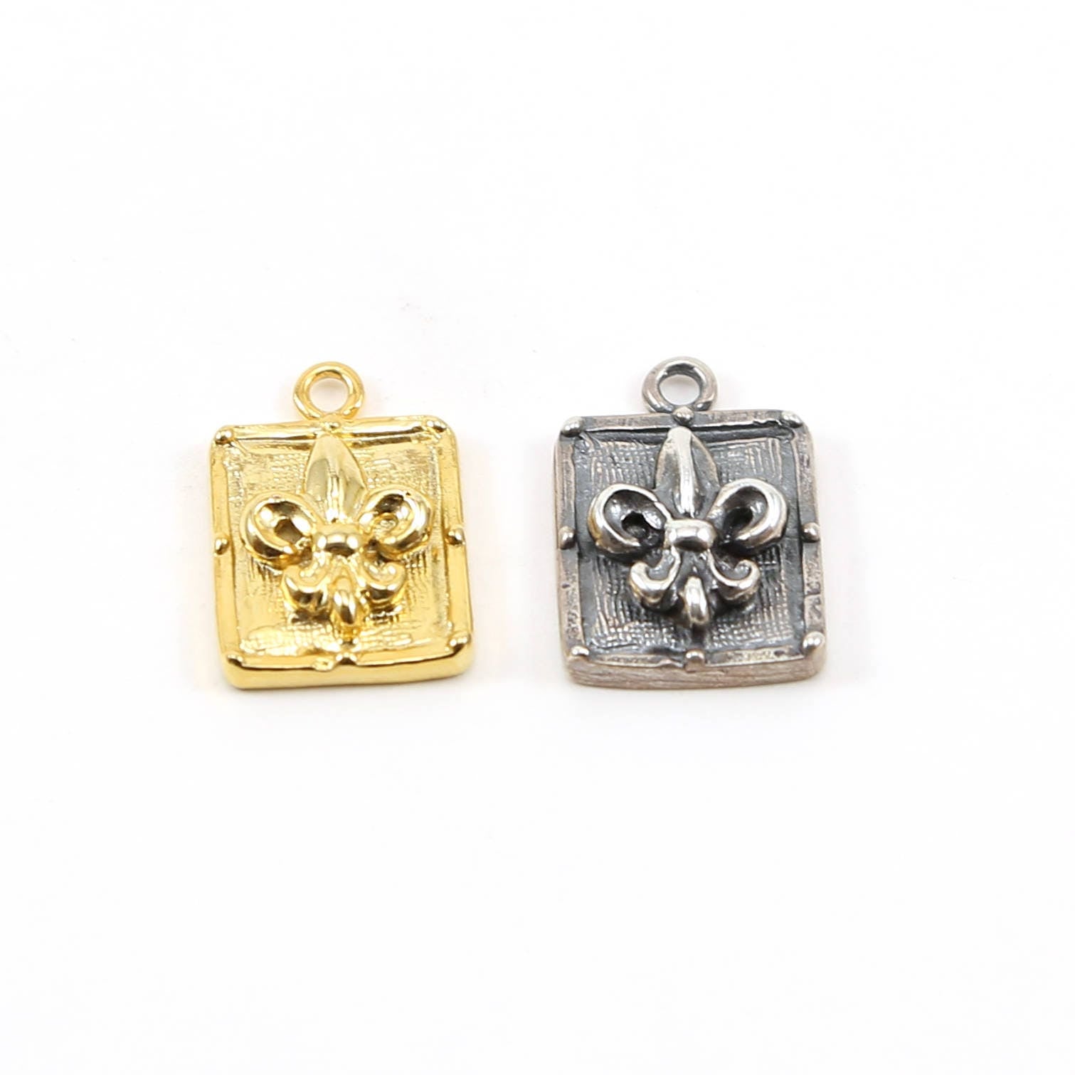 22mmx14mm Sterling Silver or Vermeil Large 3D Fleur De Lis on Rectangle Tag