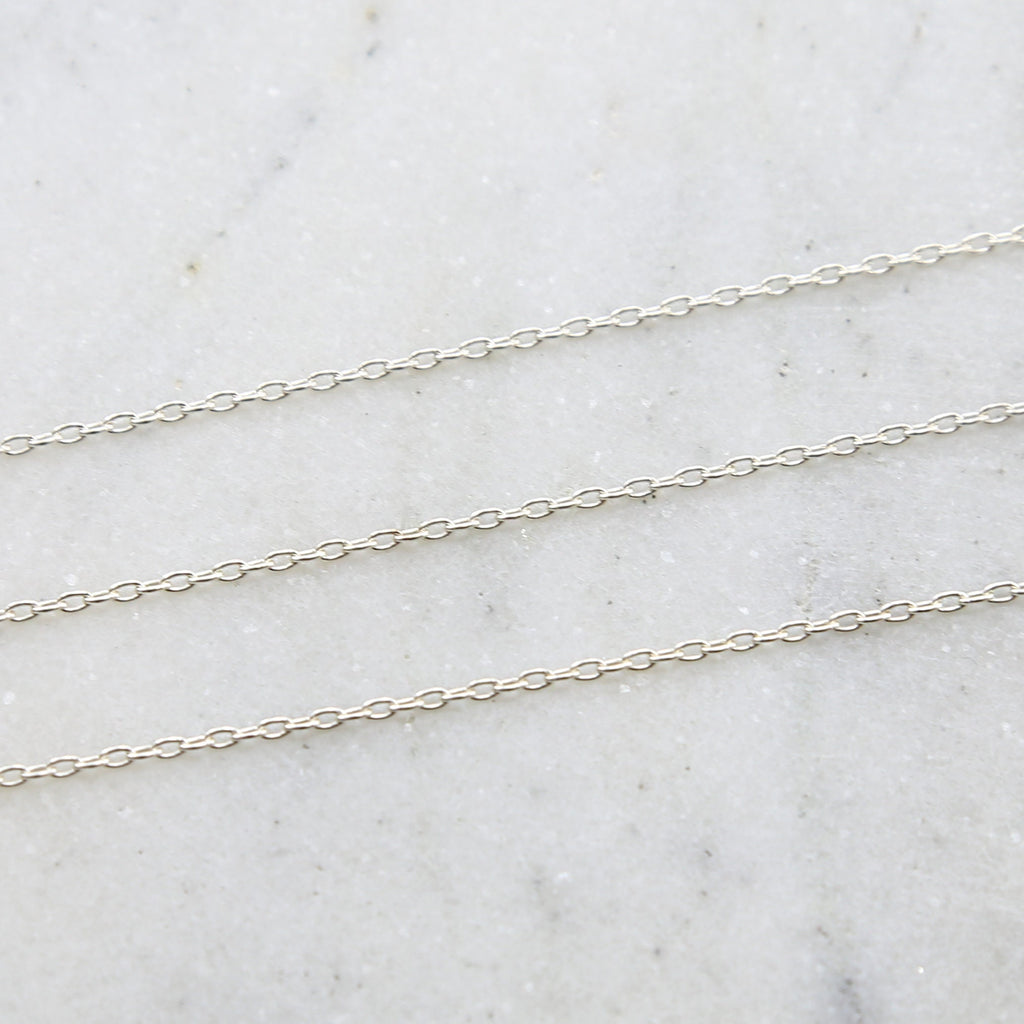 Sterling Silver Thick Oval Dainty Chain 2.5mm x 1.5mm – Sold by the Foot