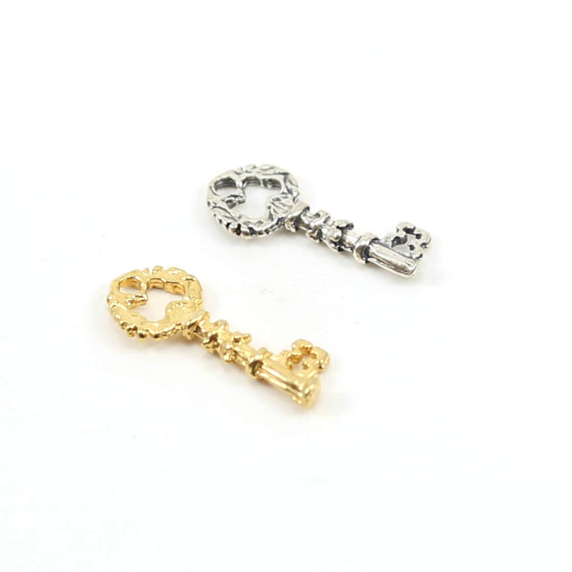 19mmx8mm Sterling Silver or Vermeil Small Detailed Skeleton Key Charm Rounded