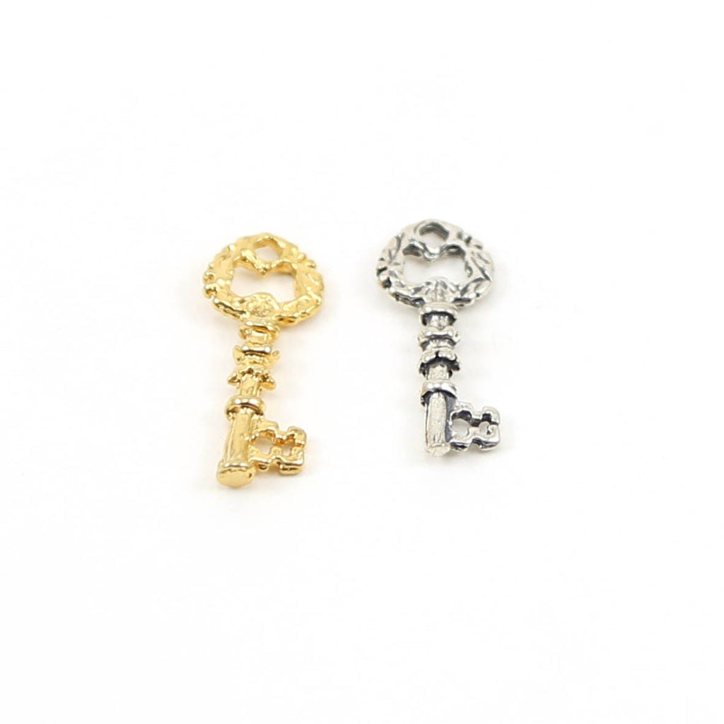 19mmx8mm Sterling Silver or Vermeil Small Detailed Skeleton Key Charm Rounded