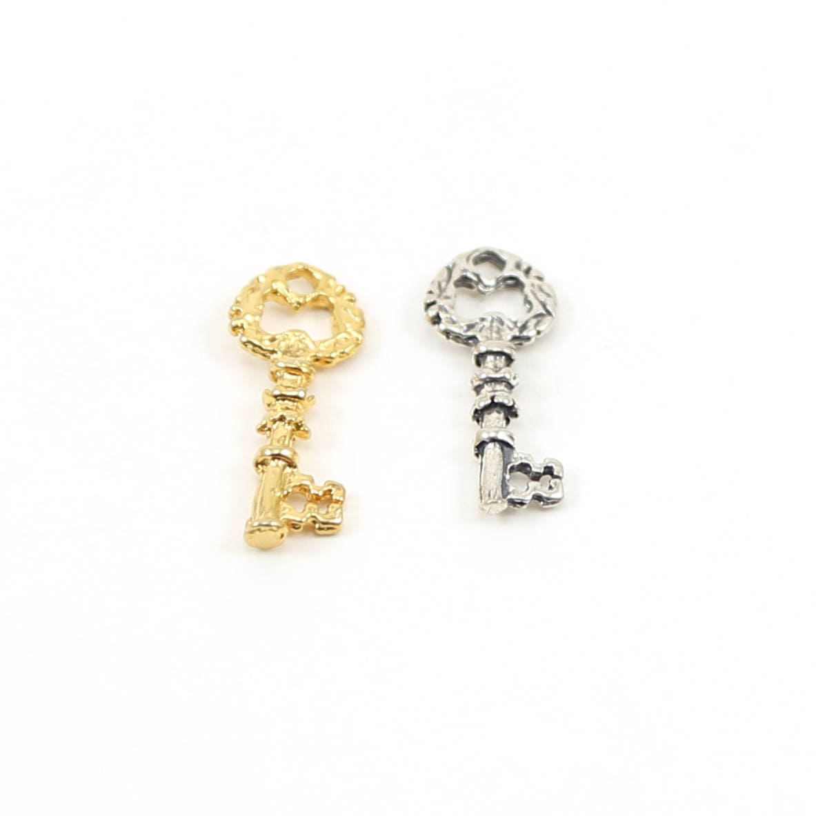 19mmx8mm Sterling Silver or Vermeil Small Detailed Skeleton Key Charm Rounded