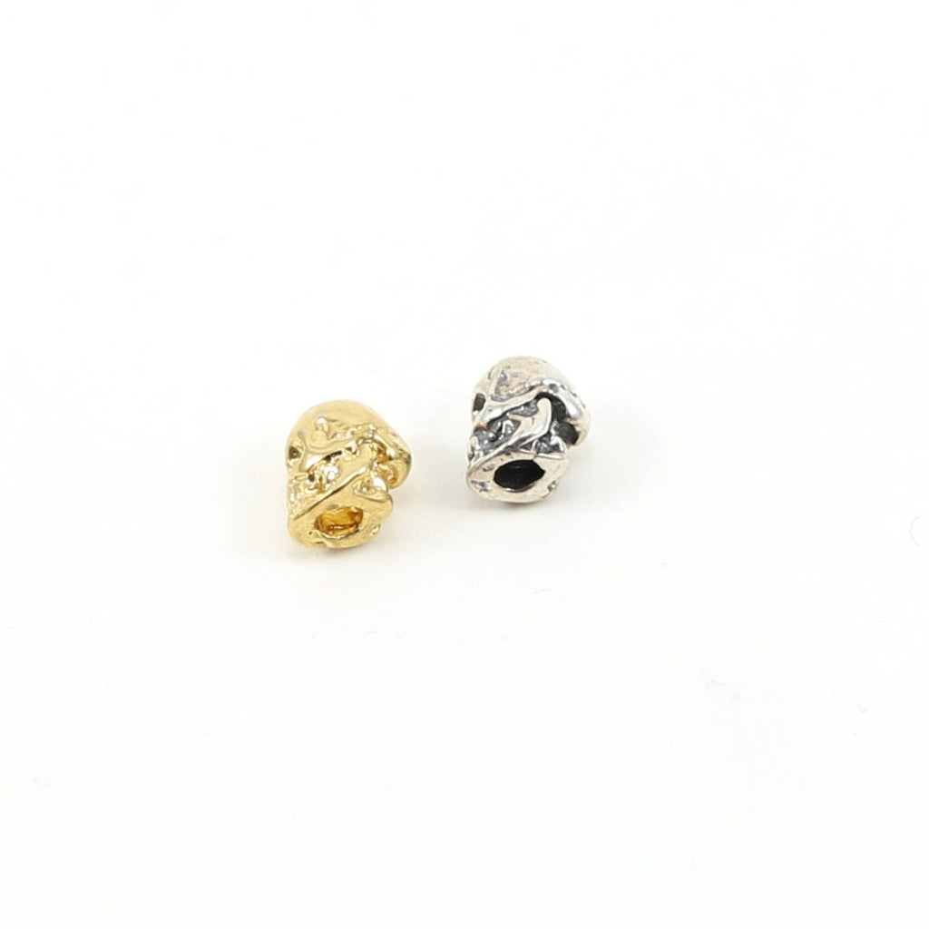 7mmx7mm Sterling Silver or Vermeil Detailed Skull Day of the Dead Bead Link
