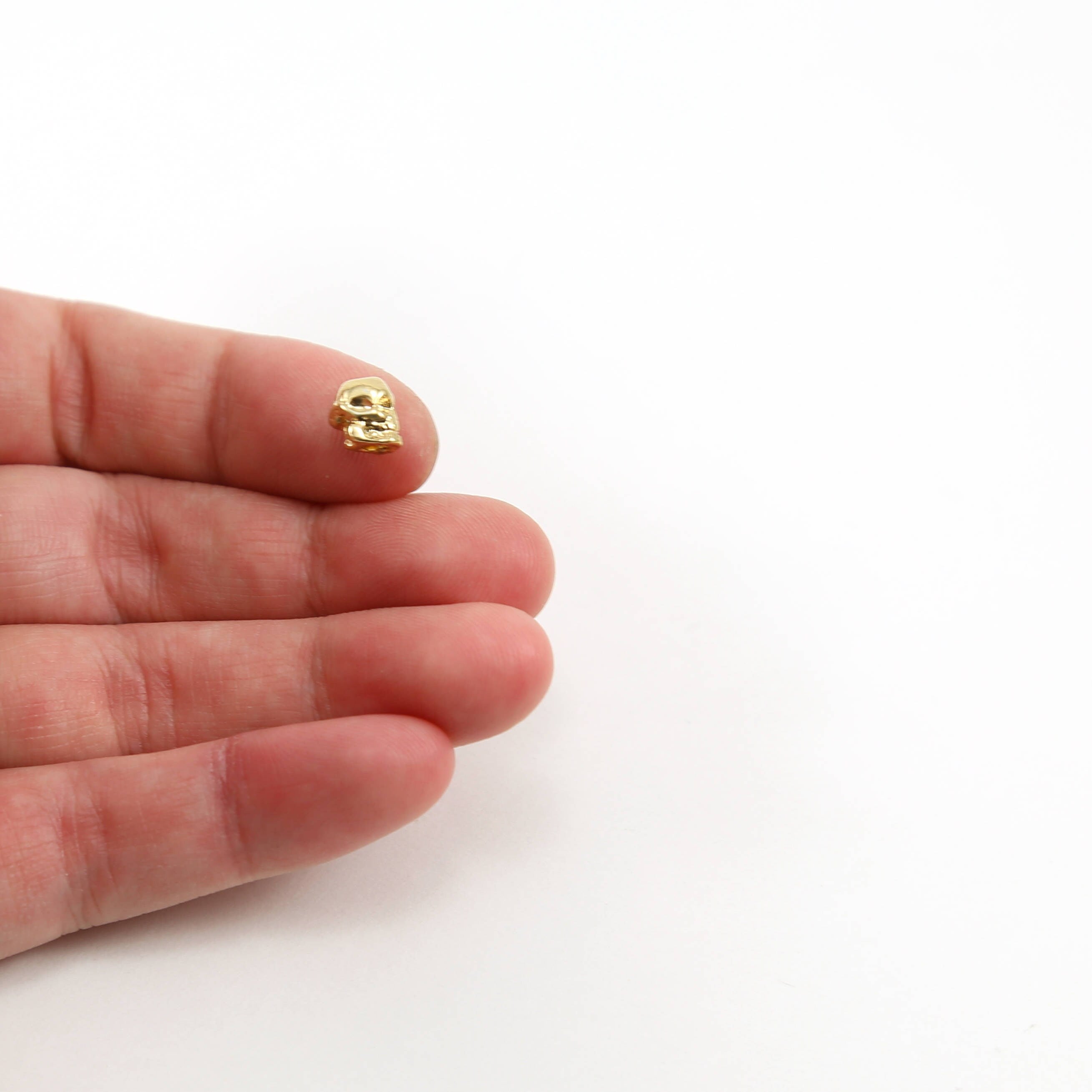 7mmx7mm Sterling Silver or Vermeil Detailed Skull Day of the Dead Bead Link