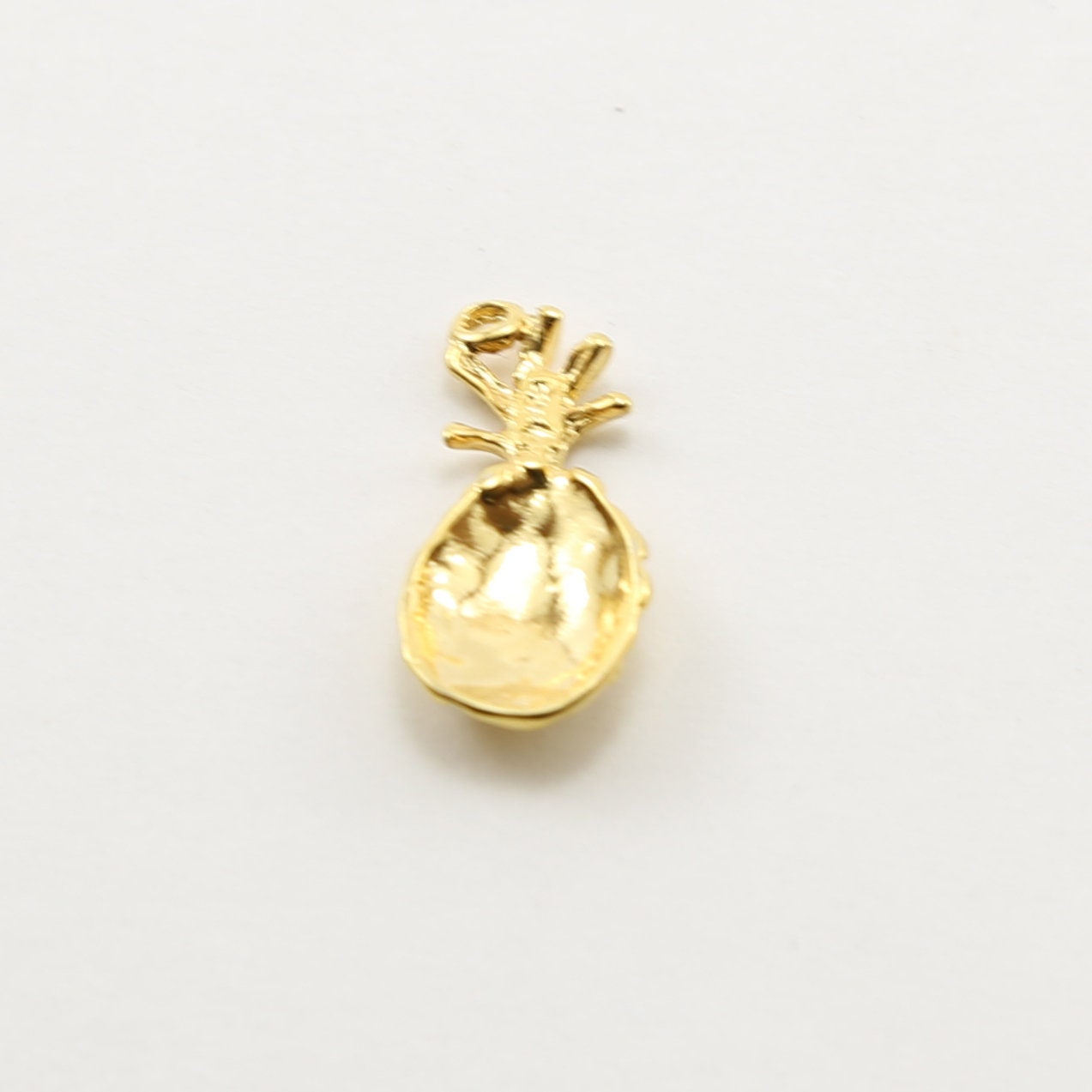 Vermeil Pineapple Textured Tropical Charm Domed Hawaii Vacation