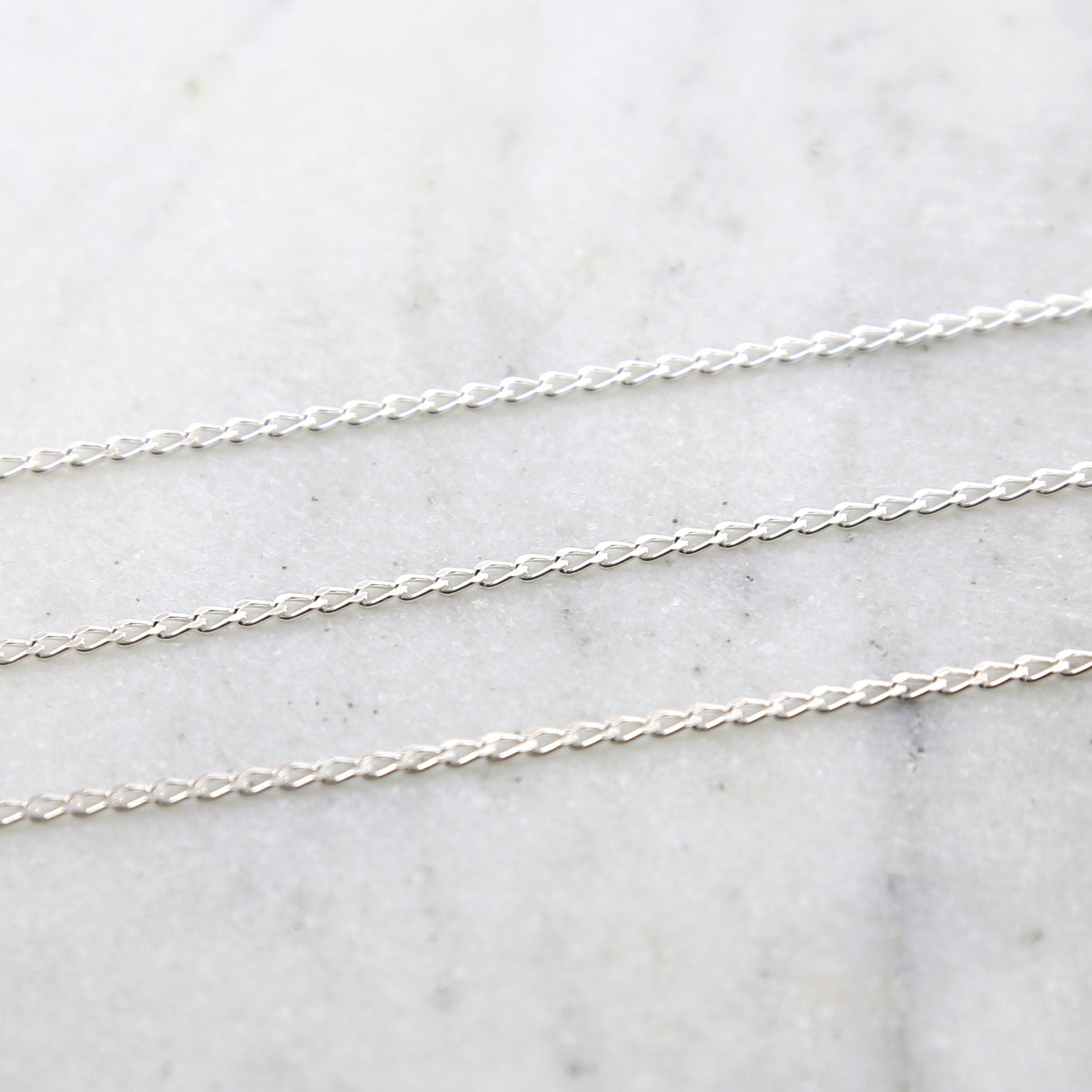 3.45mmx1.7mm Sterling Silver Diamond Cut Curb Chain – Sold by the Foot