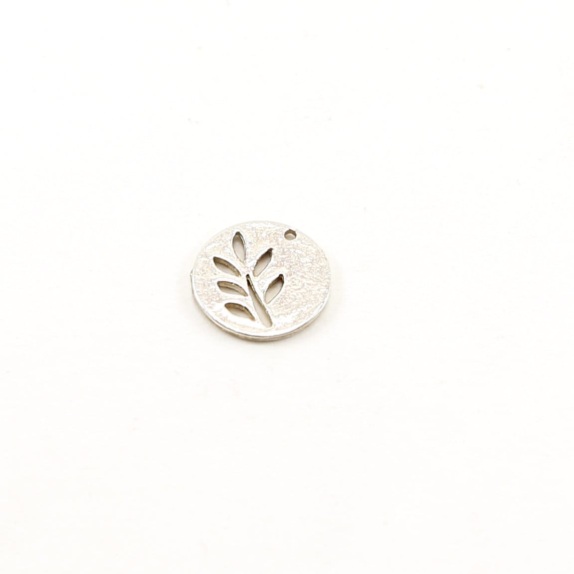 Sterling Silver Round Leaf Cut Out Disk Coin Silhouette Tree Nature