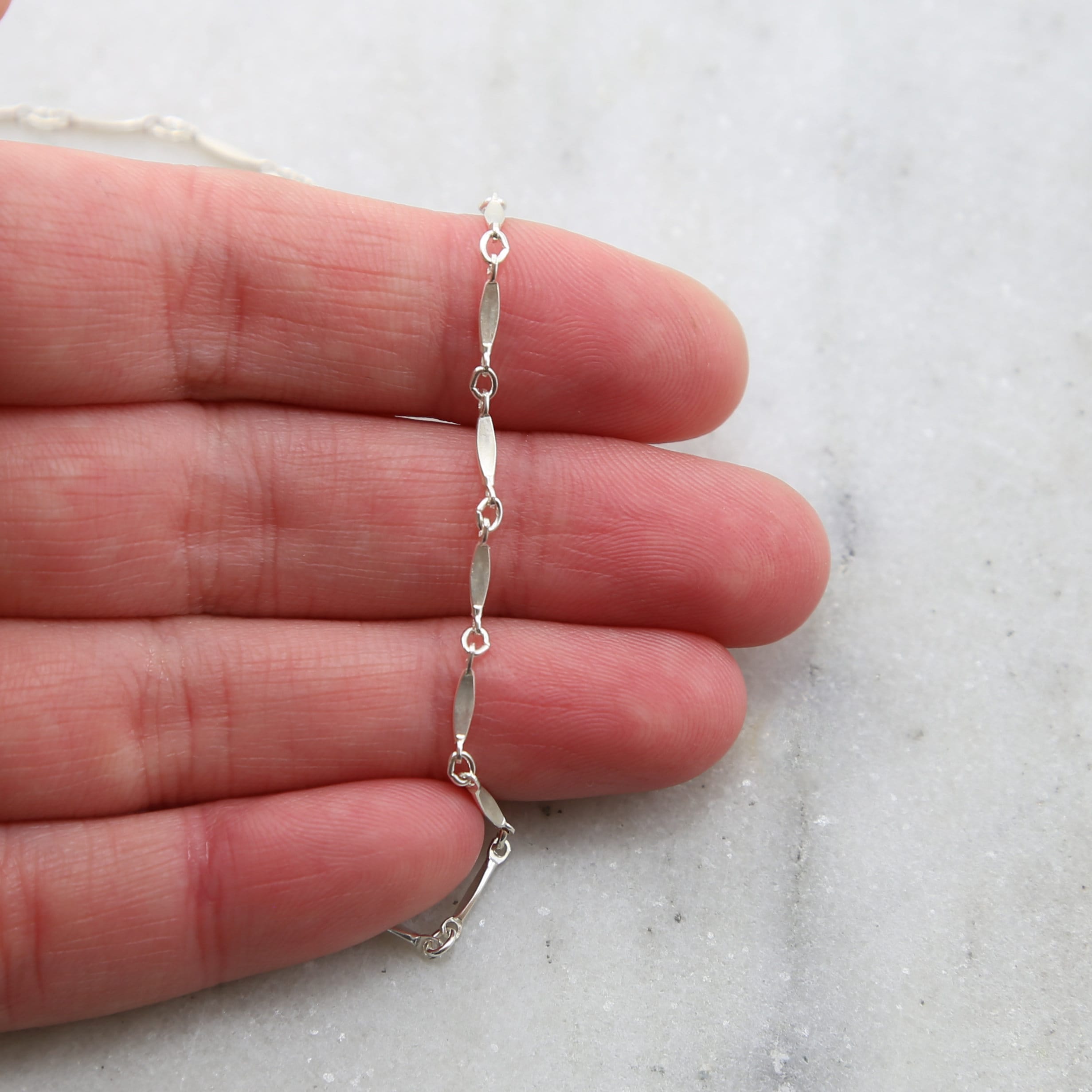 8.5mmx1.5mm Sterling Silver Flat Diamond Link Chain – Sold by the Foot