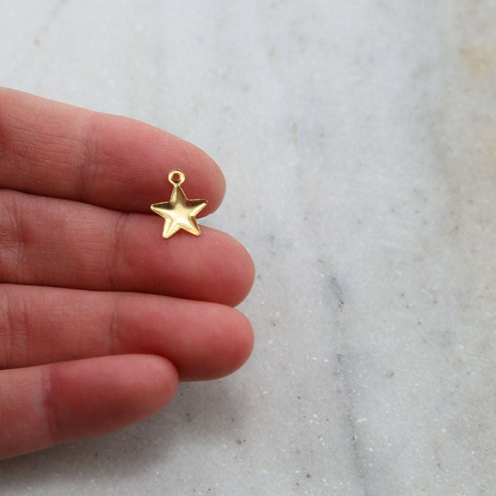 Sterling Silver or 14K Gold Filled Delicate Lightweight Star Charm (4pc)