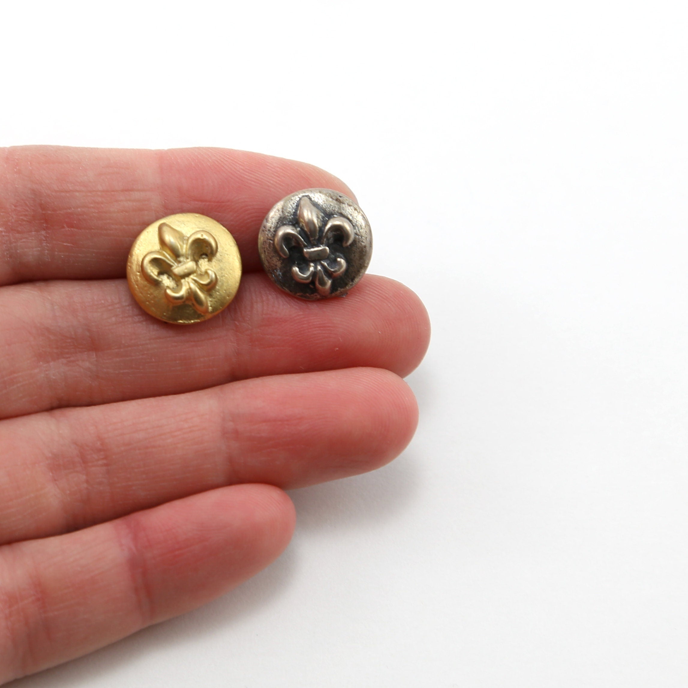 13mm Sterling Silver or Vermeil Round 3D Fleur De Lis Button in or Shiny Wrap