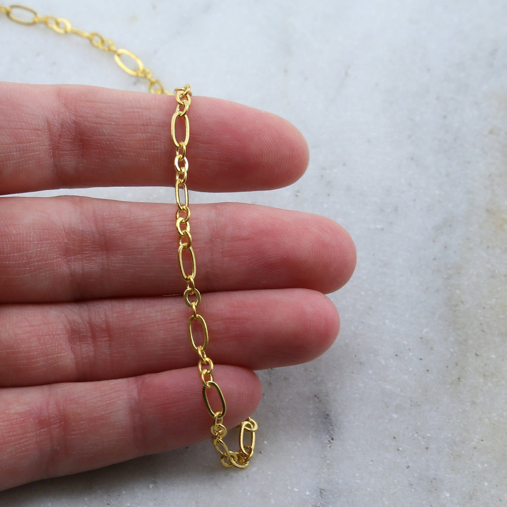 Brass Long Oval and Circle Chain in Shiny Silver Shiny Gold – Sold by the Foot