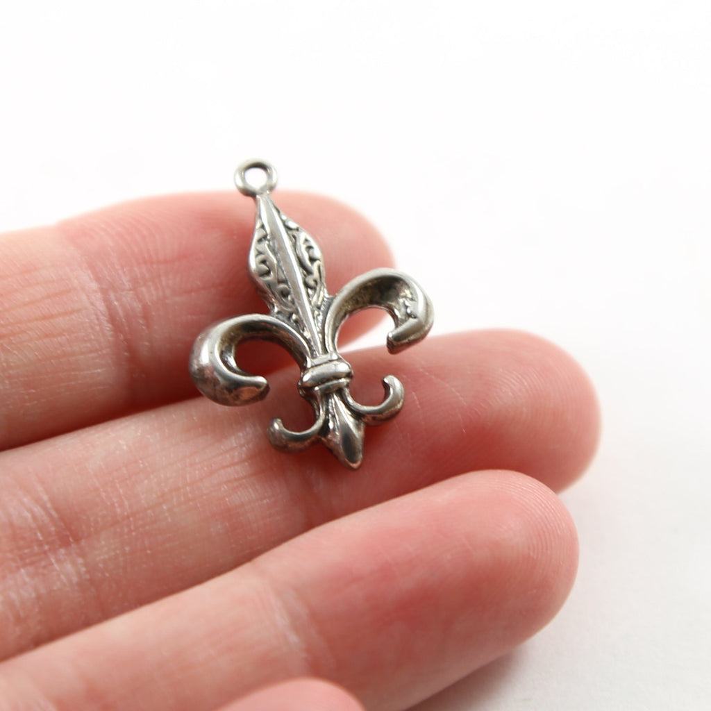 Sterling Silver Detailed Thick Fleur De Lis Charm Pendant French Flower