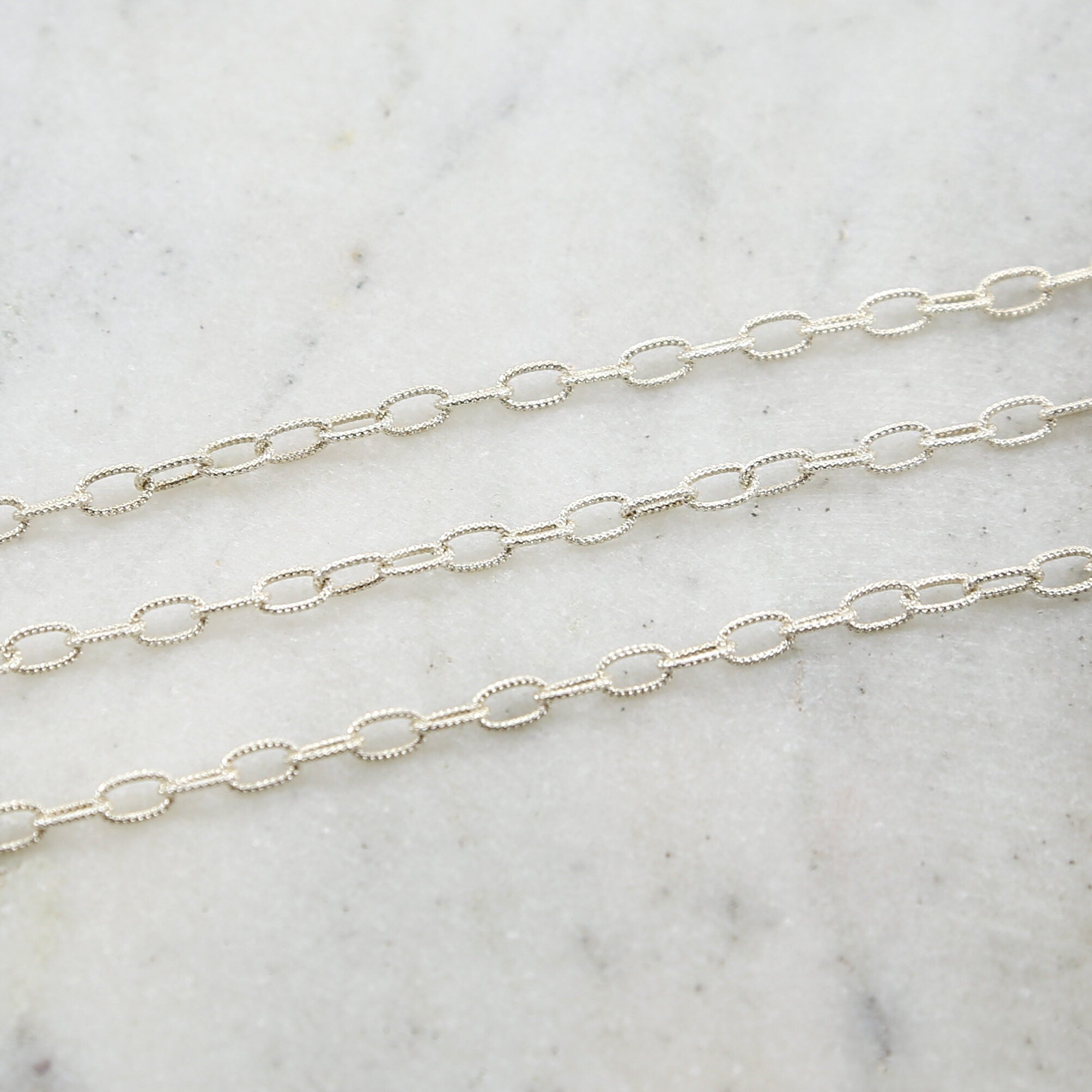 Sterling Silver Sturdy Thick Textured Medium Oval Link – Sold by the Foot