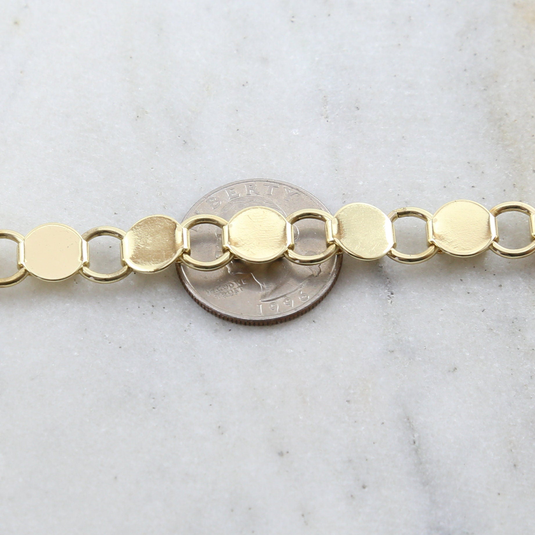 Brass Flat 9mm Circle Open Link Chain in Shiny Gold Nickel – Sold by the Foot