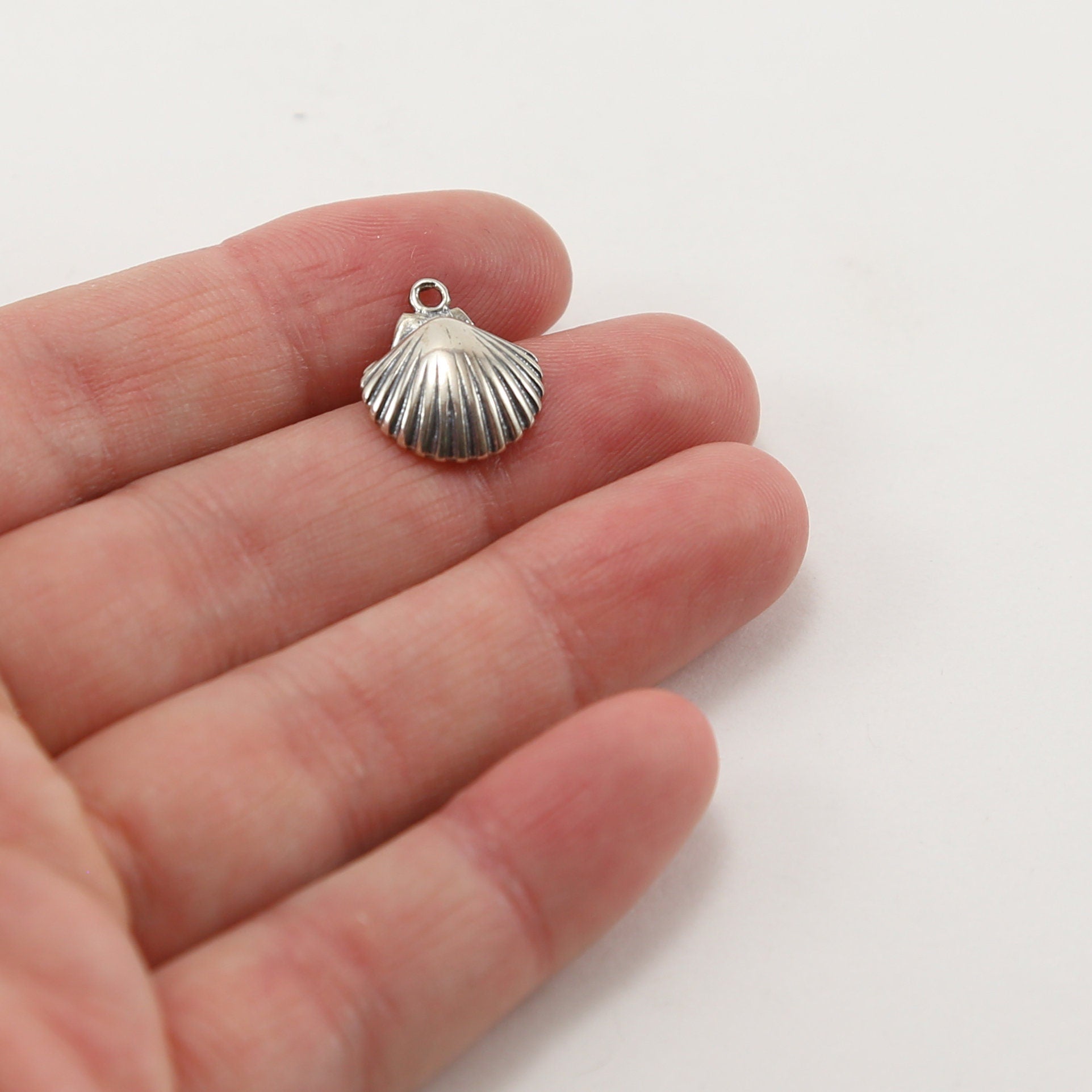 Sterling Silver Large Shell Ocean Nautical Charm Pendant