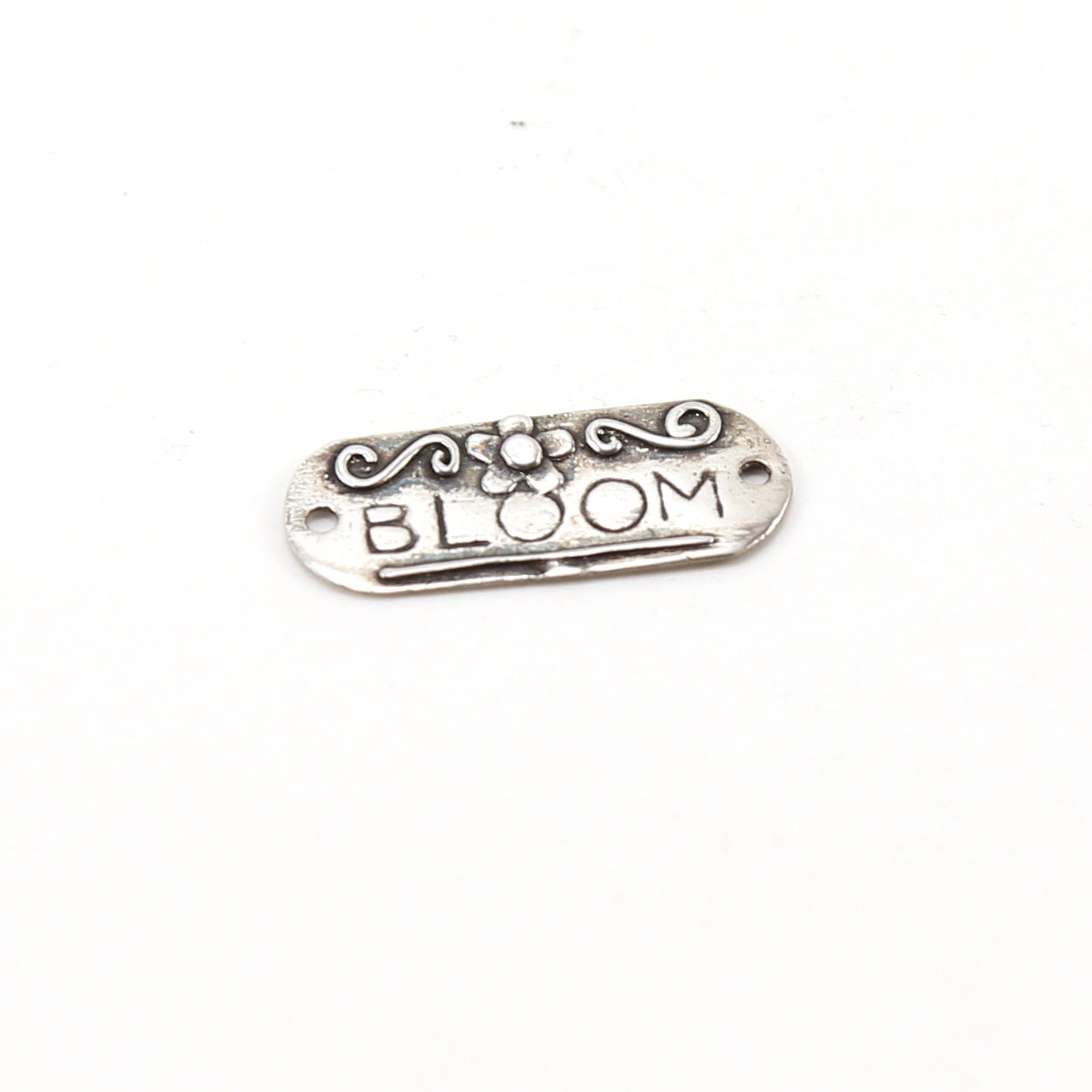 26mmx11mm Sterling Silver Organic Bloom Engraved Oval Connector Charm