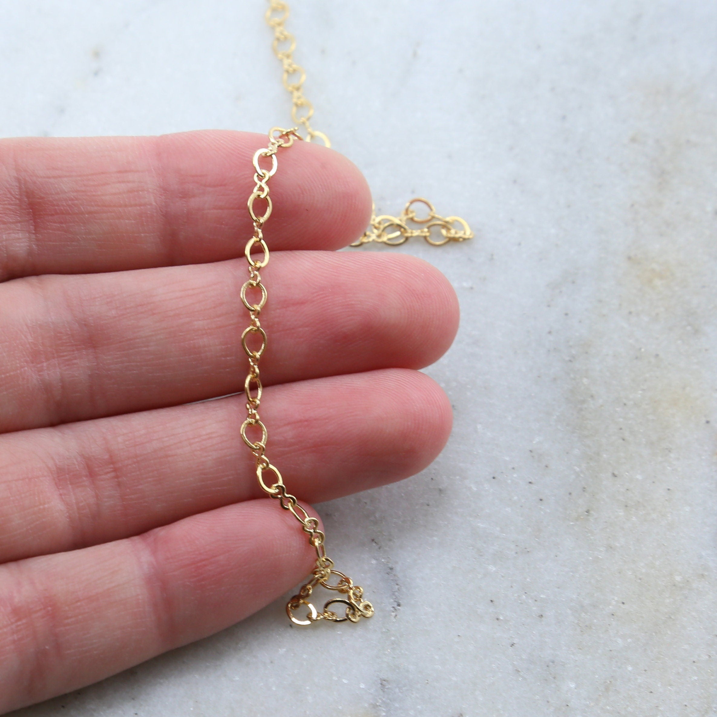 2mmx1.2mm Brass Figure 8 Chain in Shiny Silver Shiny Gold – Sold by the Foot