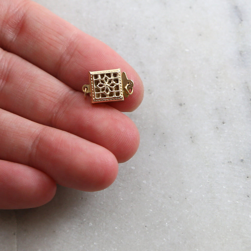 Sterling Silver or 14K Gold Filled Single Strand 8.5mm x 8.5mm Square Box