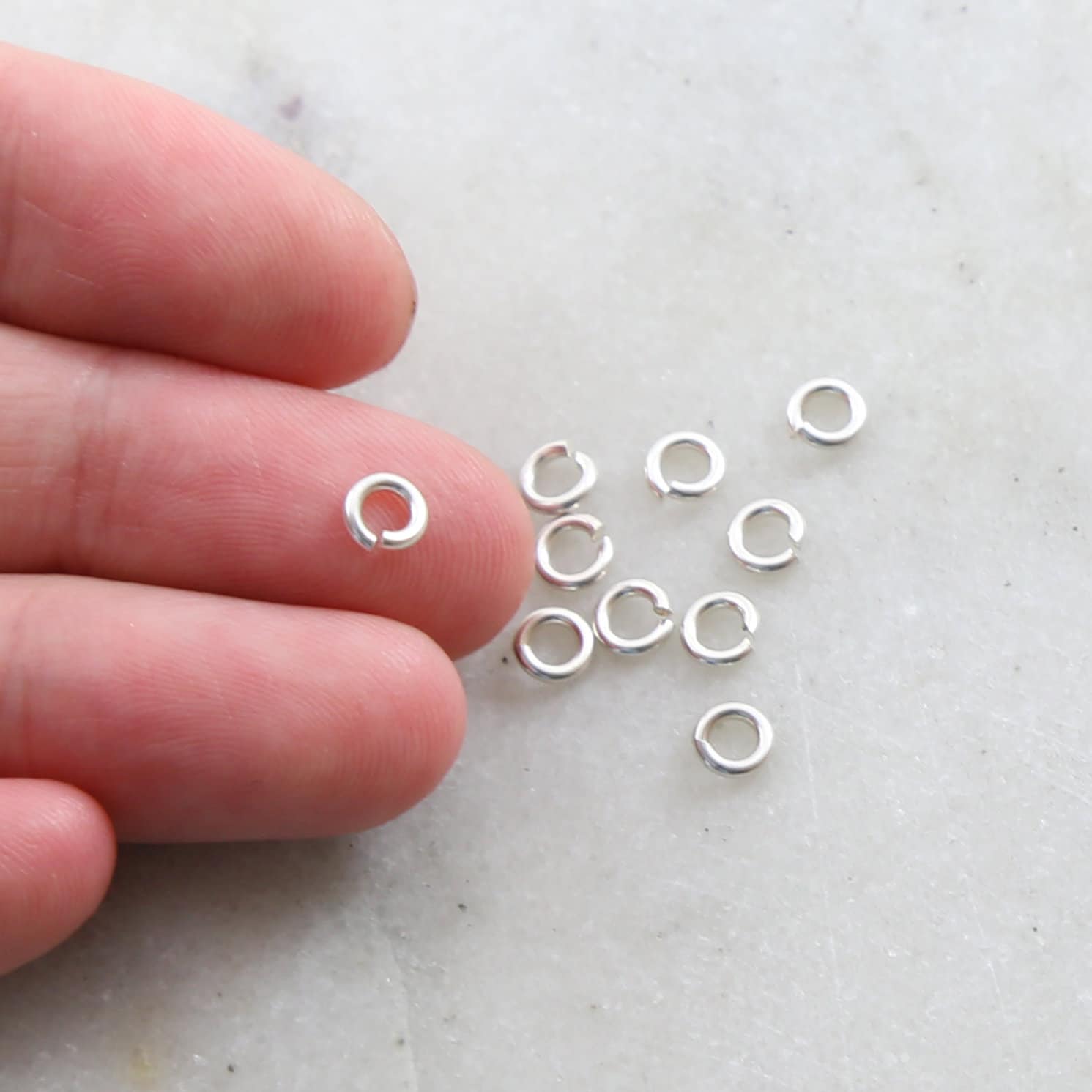 Sterling Silver 4mm Heavy Weight 18 Gauge Open Jump Rings Charm Links (10pc)