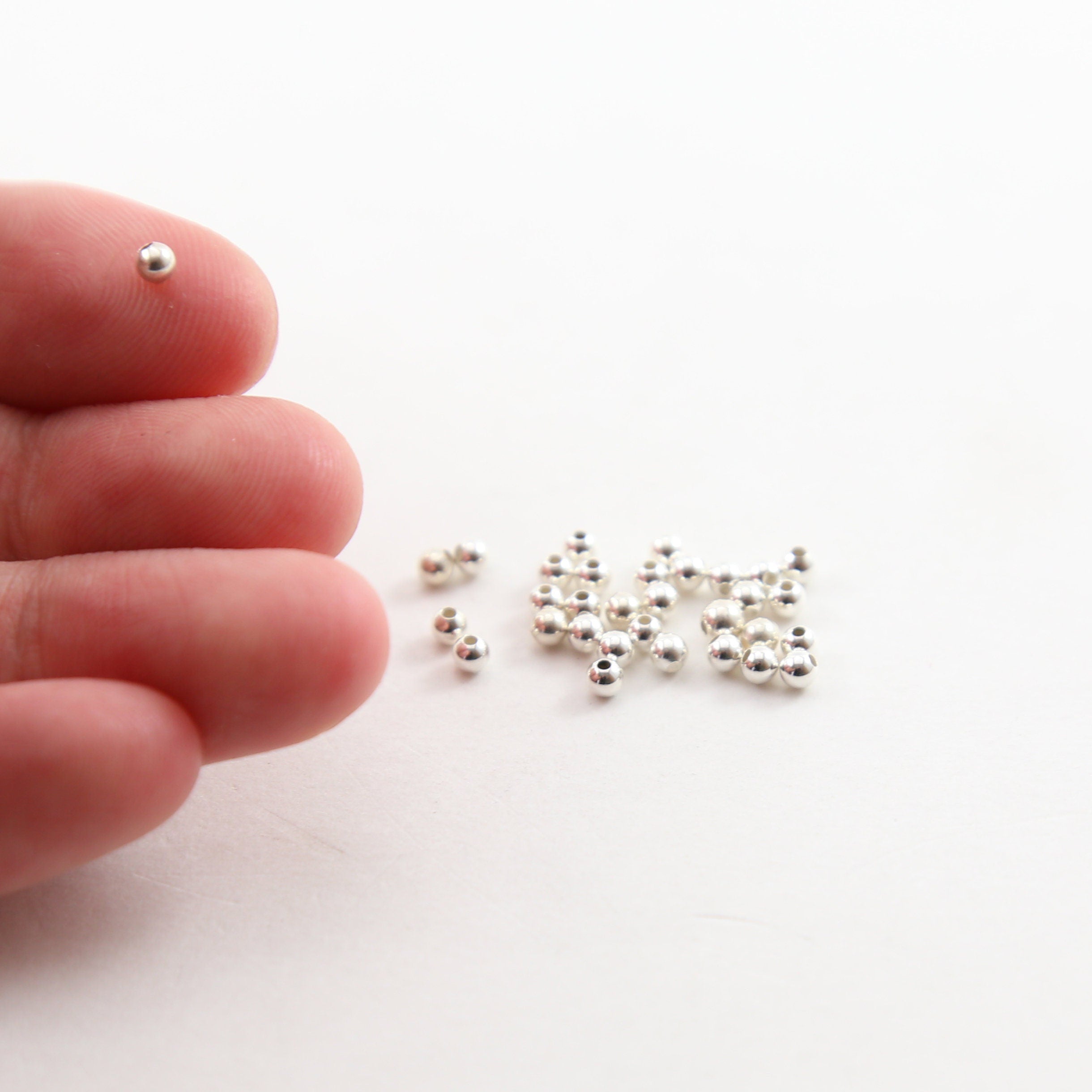 Sterling Silver 2.5mm Smooth Seamless Round Spacer Beads (25pc)