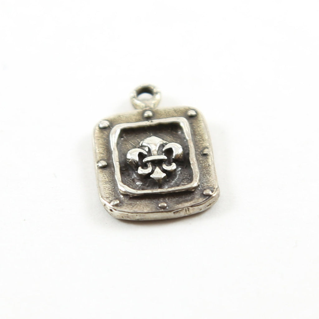 22mmx14mm Sterling Silver Fleur De Lis on Rectangle Tag Charm with Beaded