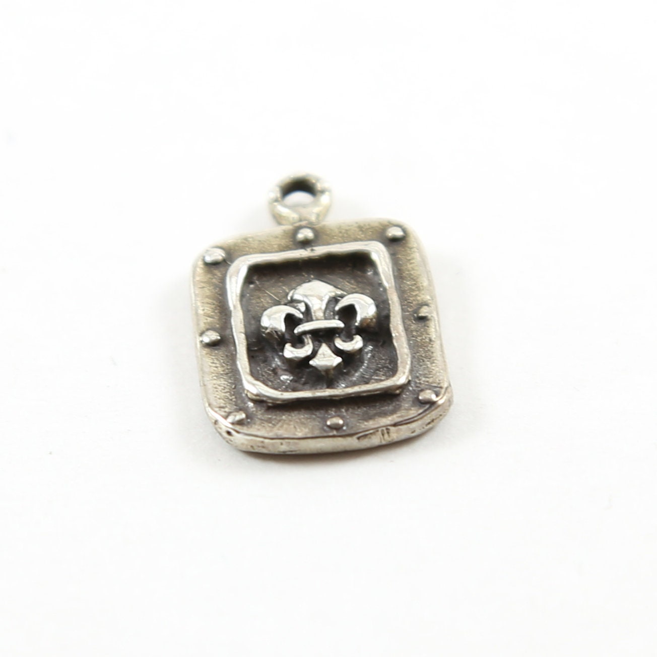 22mmx14mm Sterling Silver Fleur De Lis on Rectangle Tag Charm with Beaded