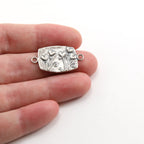 26mmx15mm Sterling Silver Sweet Flower Hearts Garden and Leaf Pattern Side