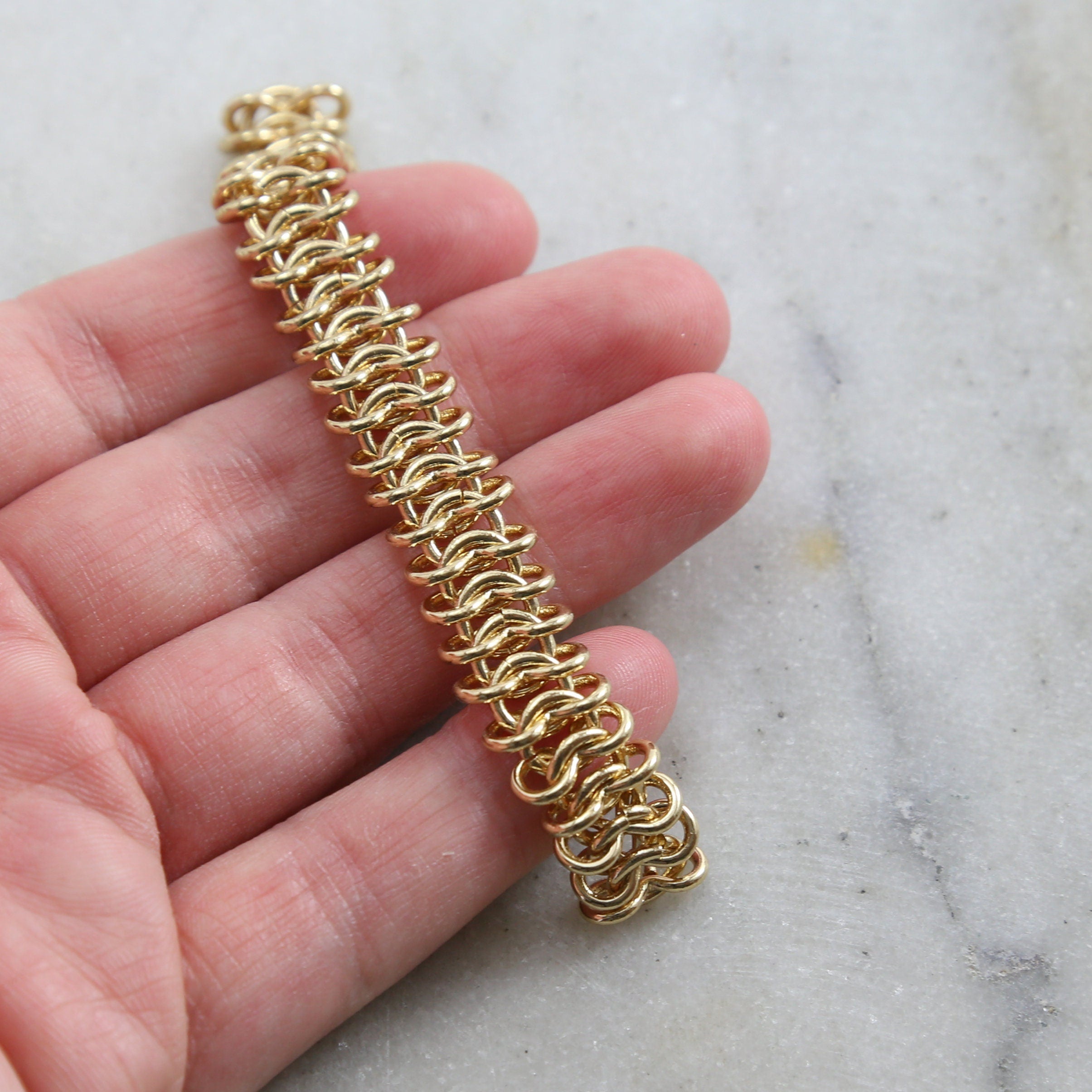 11mmx6.5mm Brass Plated Thick Sturdy Figure 8 Circle Chain – Sold by the Foot