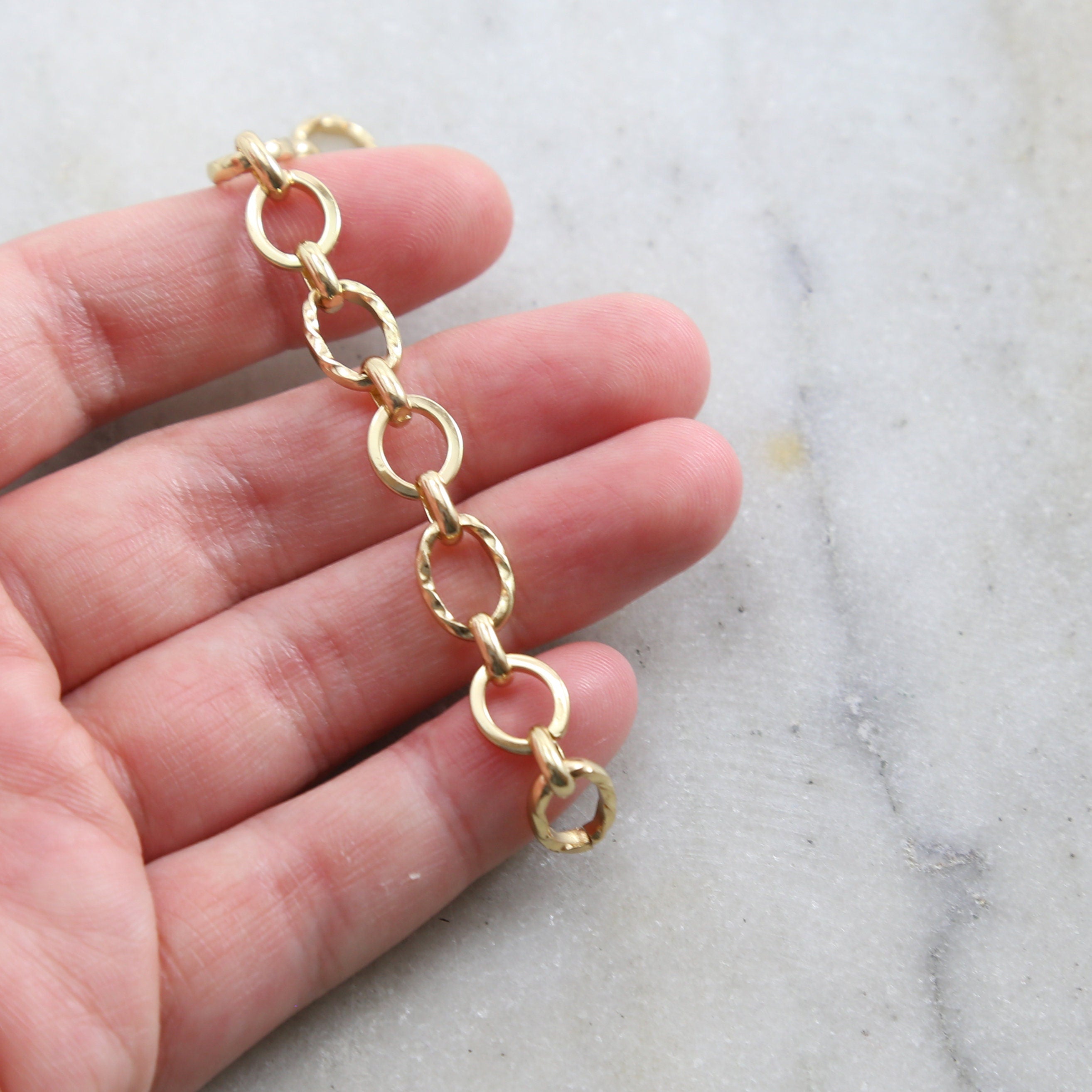 10.5mmx7.5mm Brass Thick Openable Textured Oval Extender – Sold by the Foot