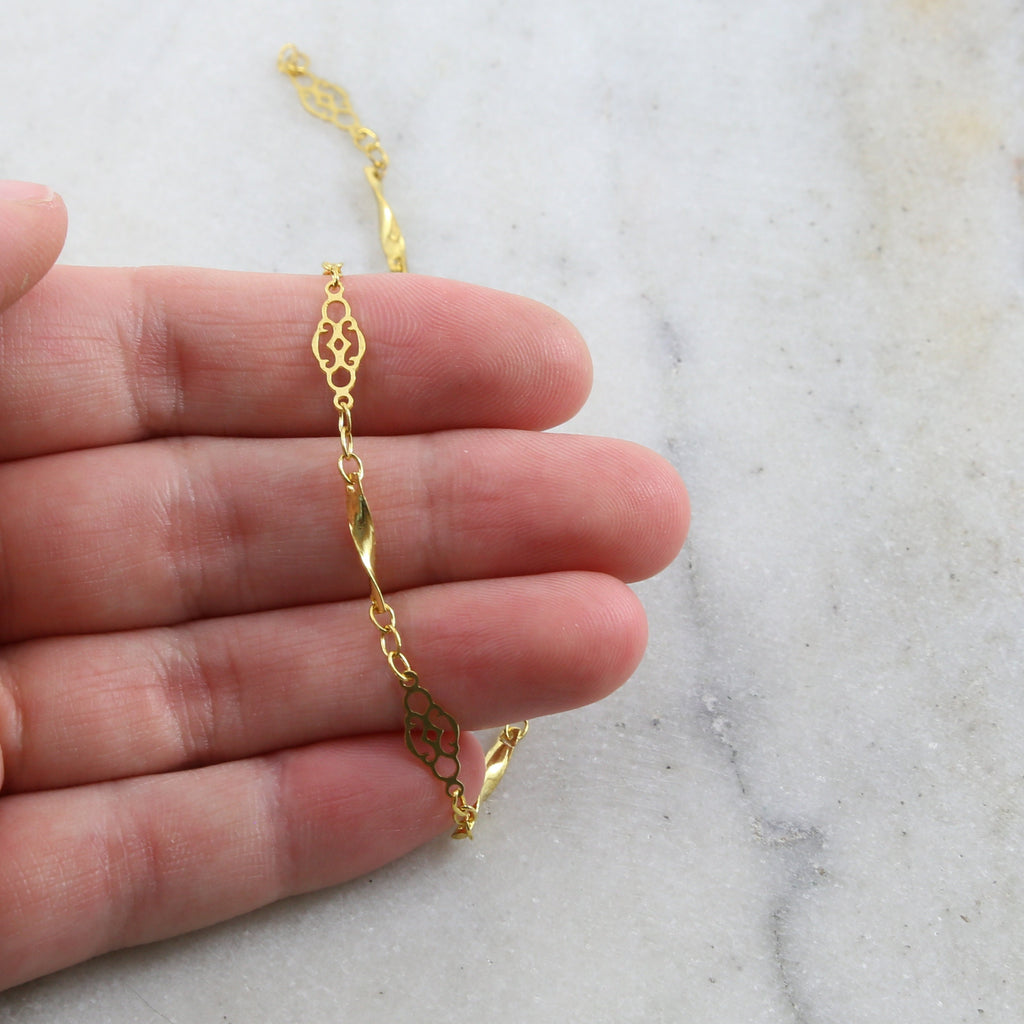 11mmx6mm Brass Ornate Filigree Shimmer Chain in Antique – Sold by the Foot