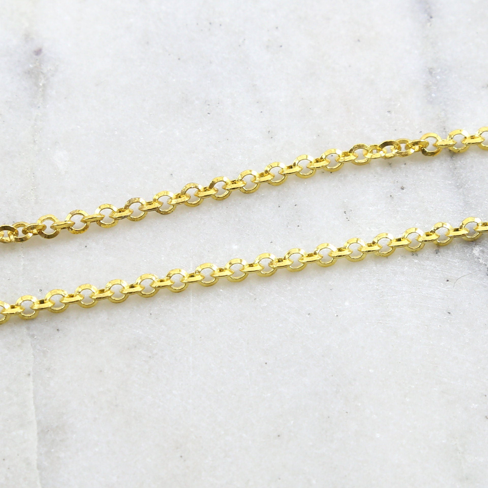 1mmx3.5mm Brass Thick Saucer Rolo Chain in Shiny Gold Lead – Sold by the Foot