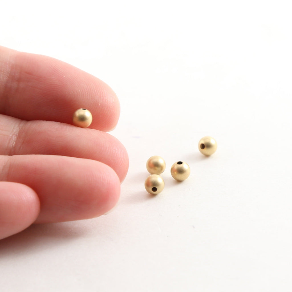 14K Gold Filled 4mm Smooth Matte Gold Seamless Round Spacer Beads (5pc)