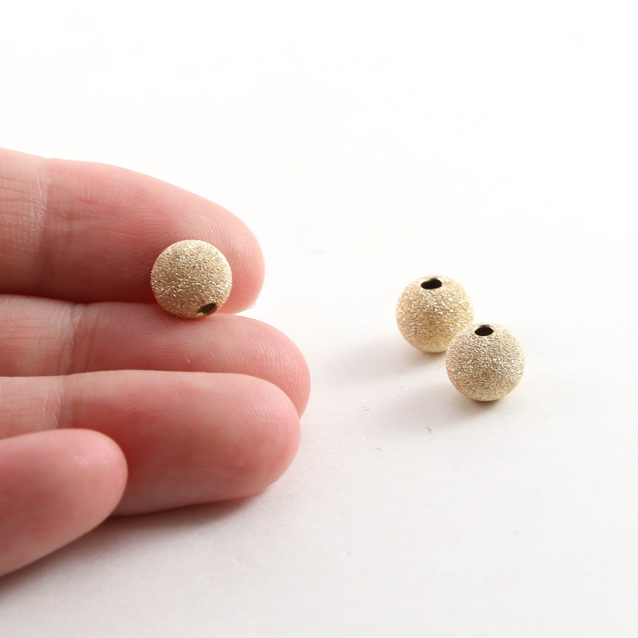 14K Gold Filled 8mm Stardust Bead Shiny Sparkle Seamless Round Spacer (3pc)