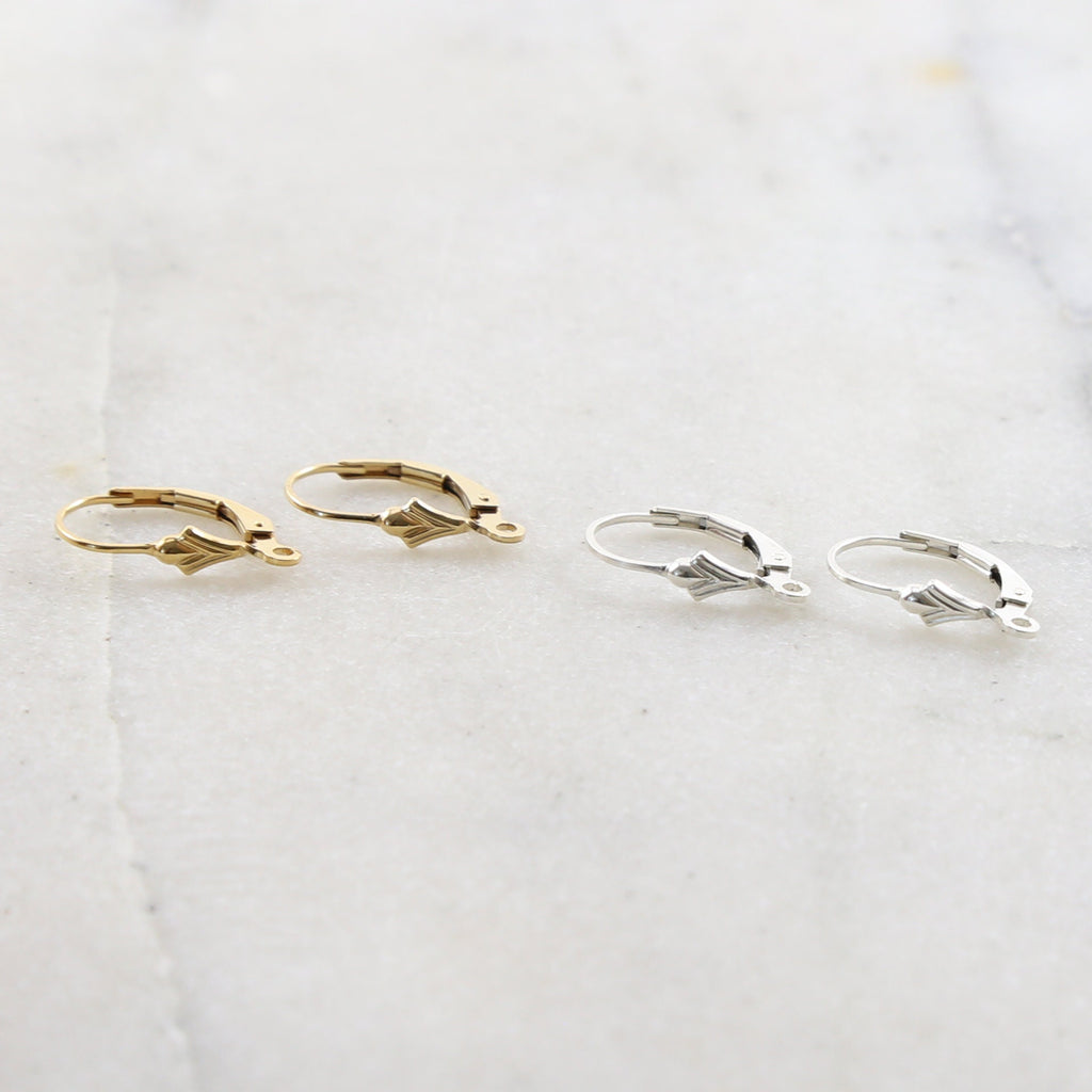 17mmx10mm Sterling Silver or 14K Gold Filled Small Fleur De Lis (2pc)