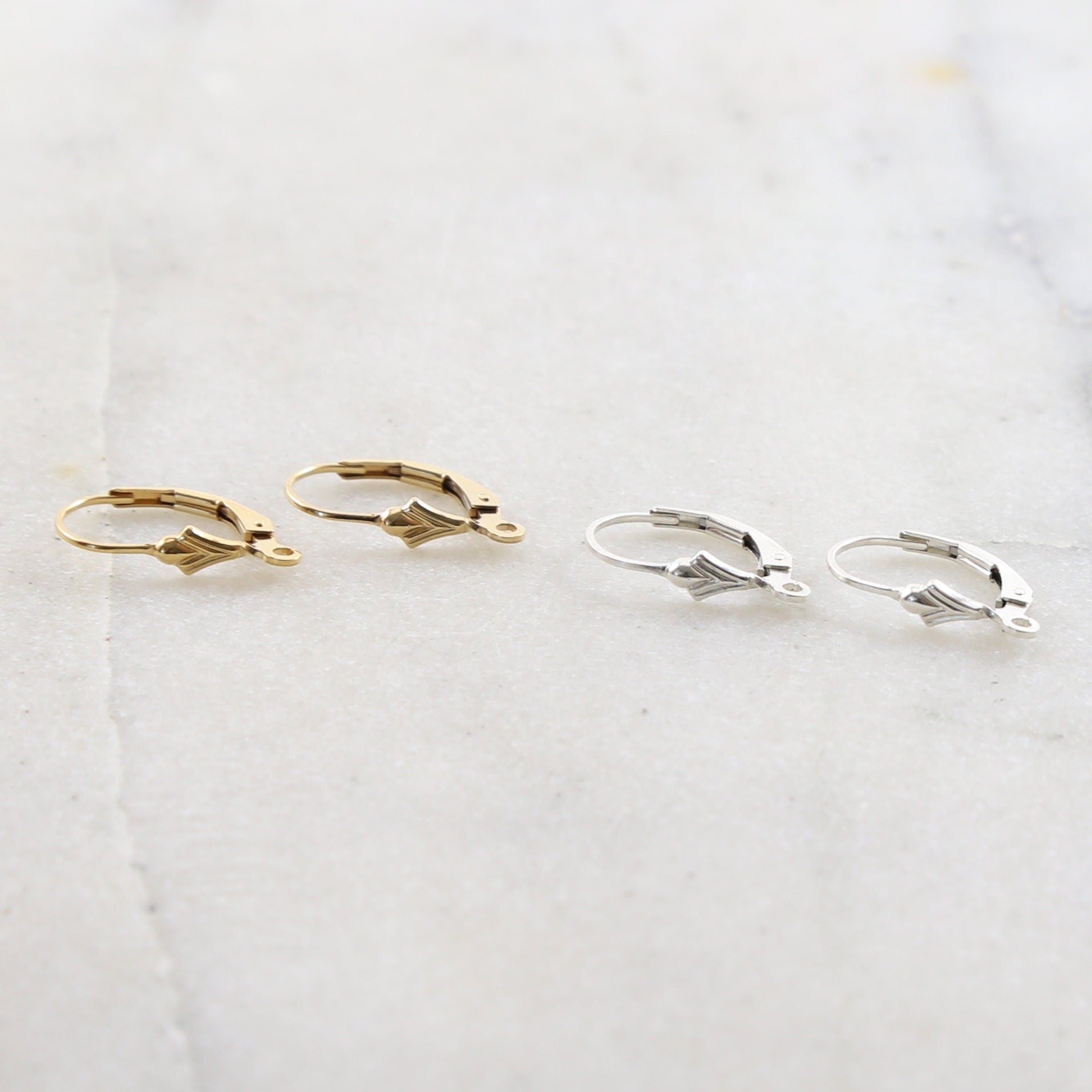 17mmx10mm Sterling Silver or 14K Gold Filled Small Fleur De Lis (2pc)