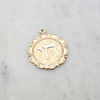 25mmx21mm 14K Gold Filled Large Chai Scalloped Edged Decorative Edge Round