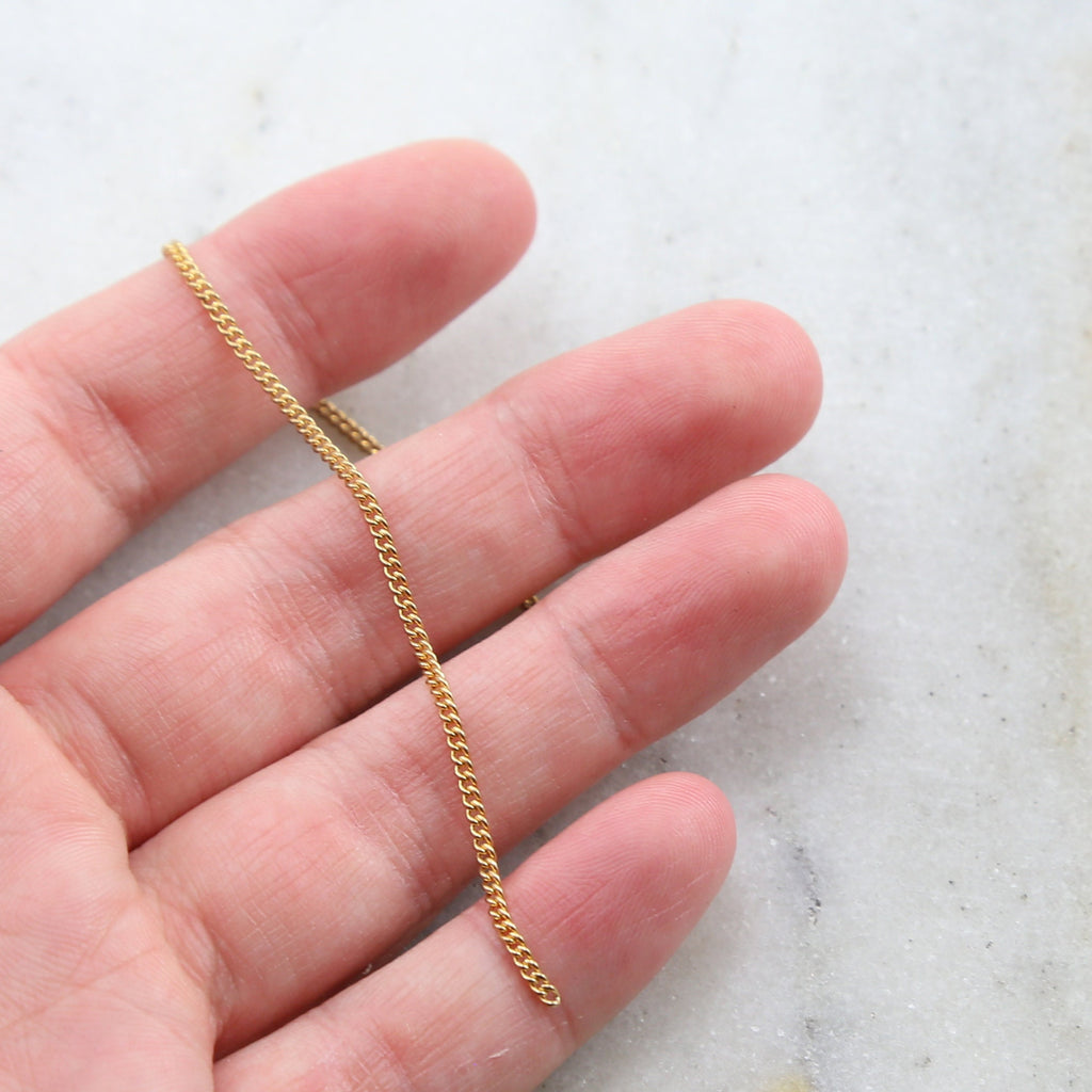 Brass Ultra Dainty Curb Chain in Shiny Silver Shiny Gold – Sold by the Foot
