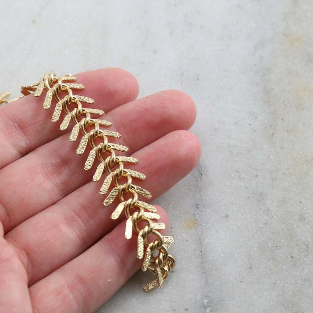 12mmx7mm Brass Plated Herringbone Chevron Choker Chain – Sold by the Foot
