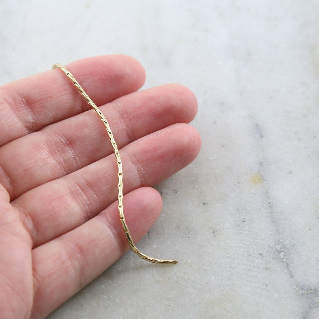 1.25mm Brass Plated Thick Sturdy Beading Chain in 7 – Sold by the Foot