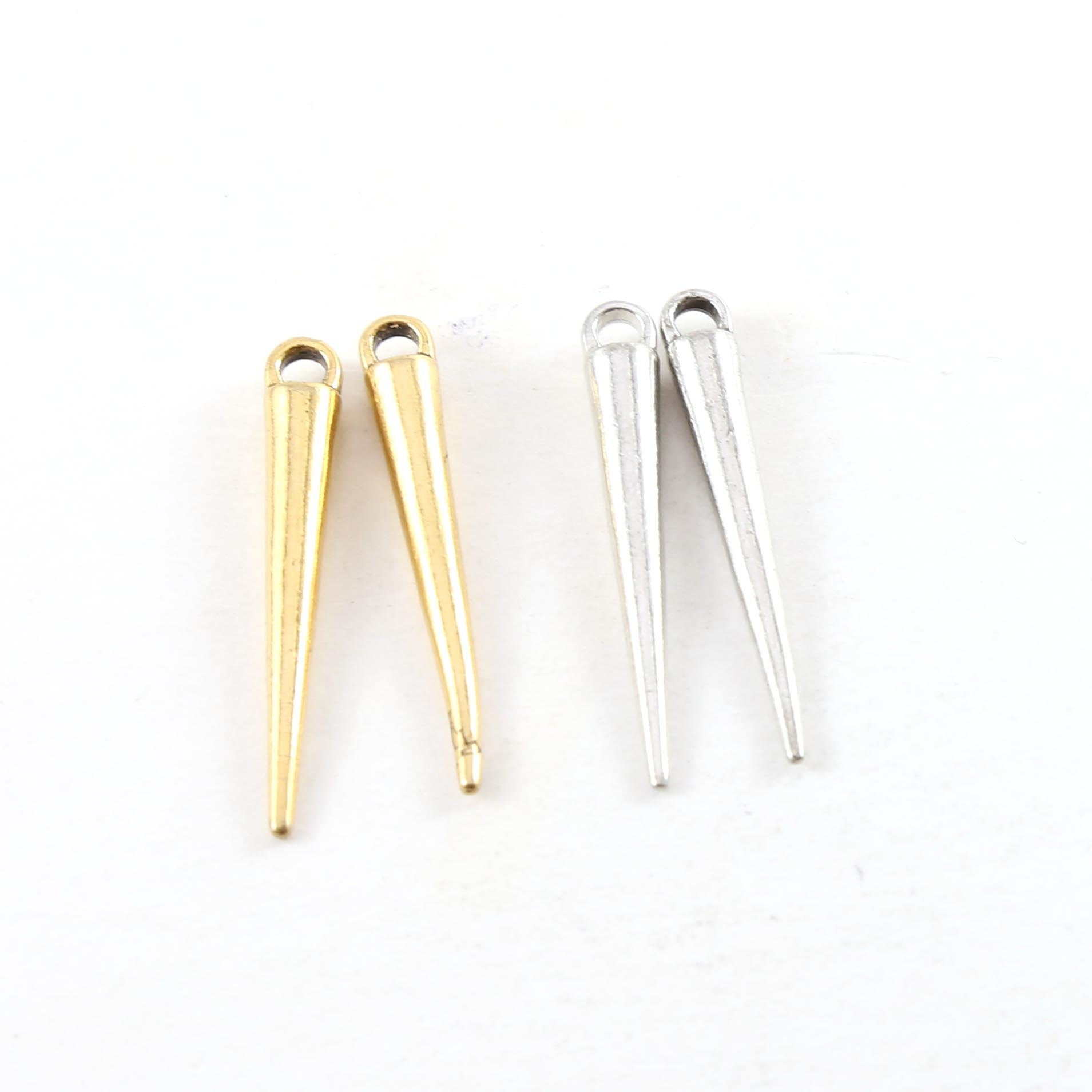 32mmx3mm Pewter Metal Tall Long Spike Triangle Dagger Pendant Point (2pc)