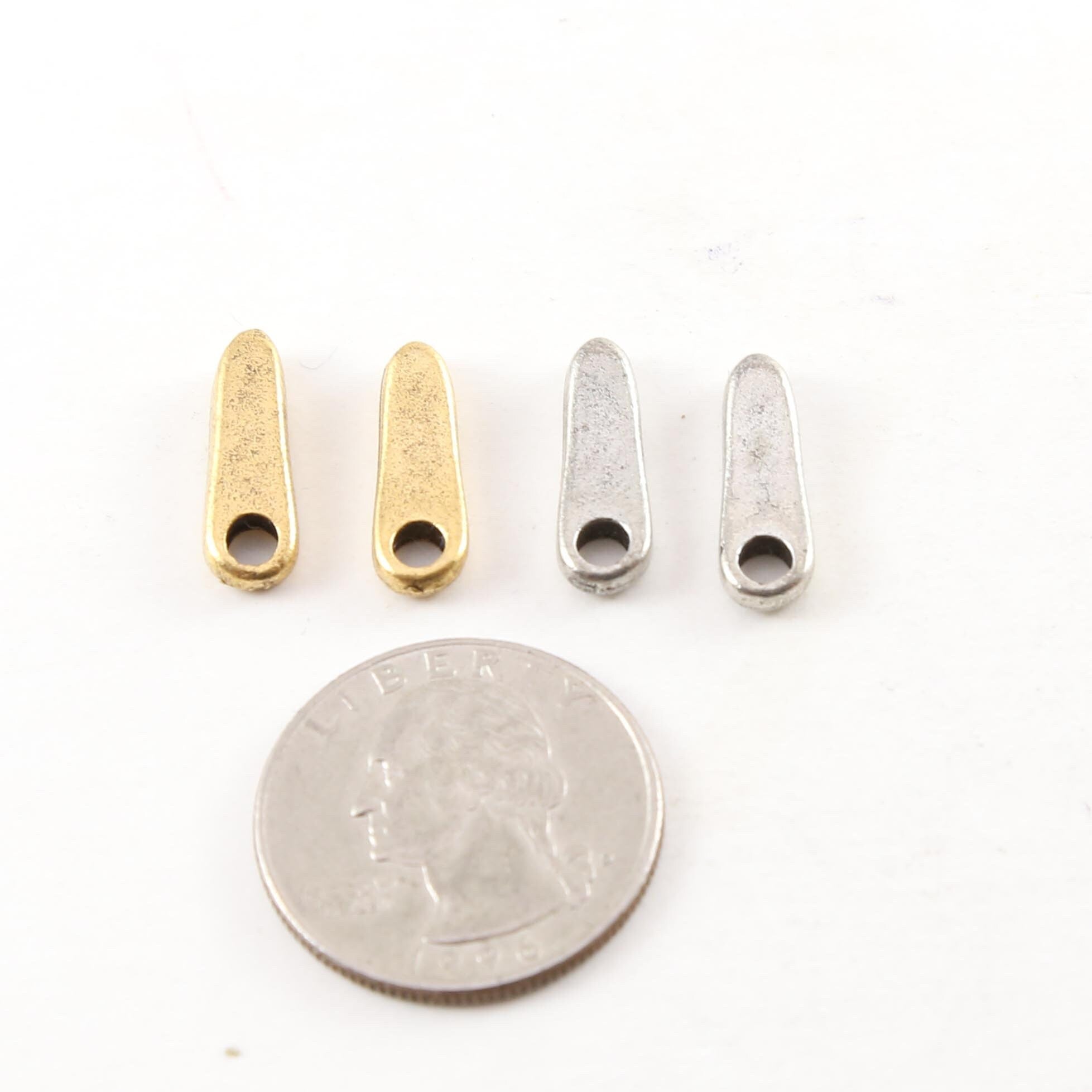 Pewter Metal Zipper Charm Triangle Dagger Pendant Point 17mm X (2pc)
