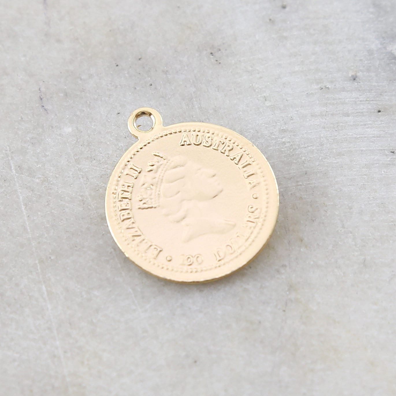 20mmx17mm Brass Round Australian Queen Elizabeth Ll Gold Coin Delicate