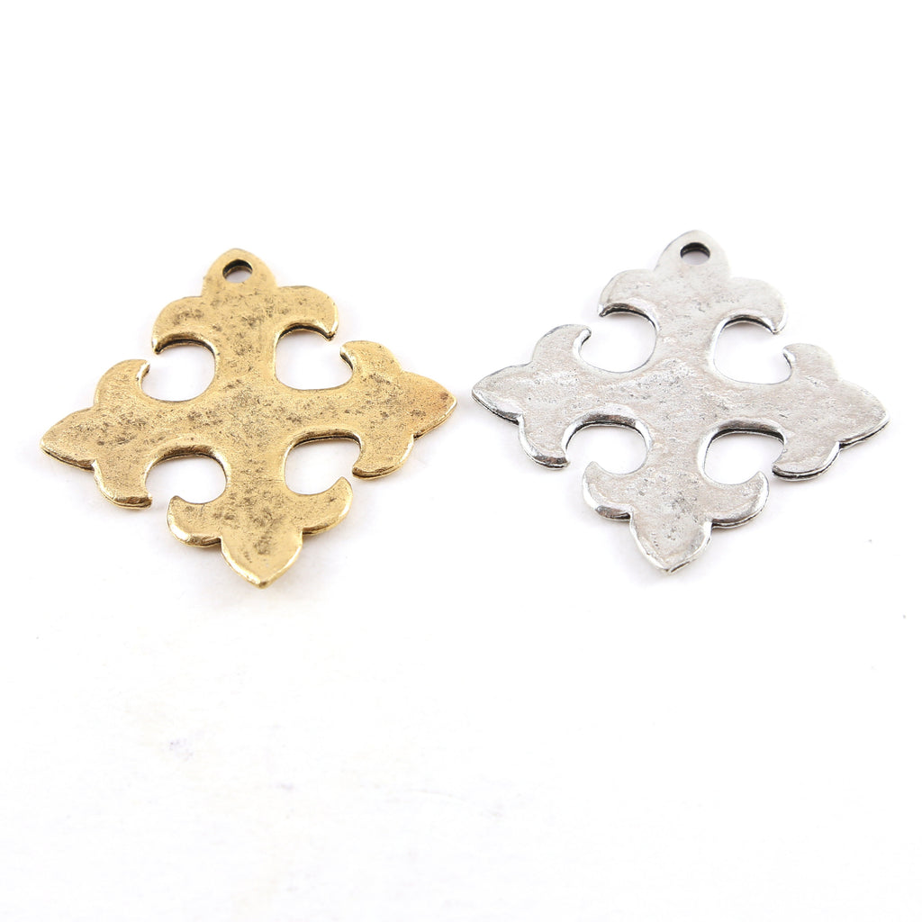 40mmx40mm Pewter Large Flat Fleur De Lis Cross Pendant Religious