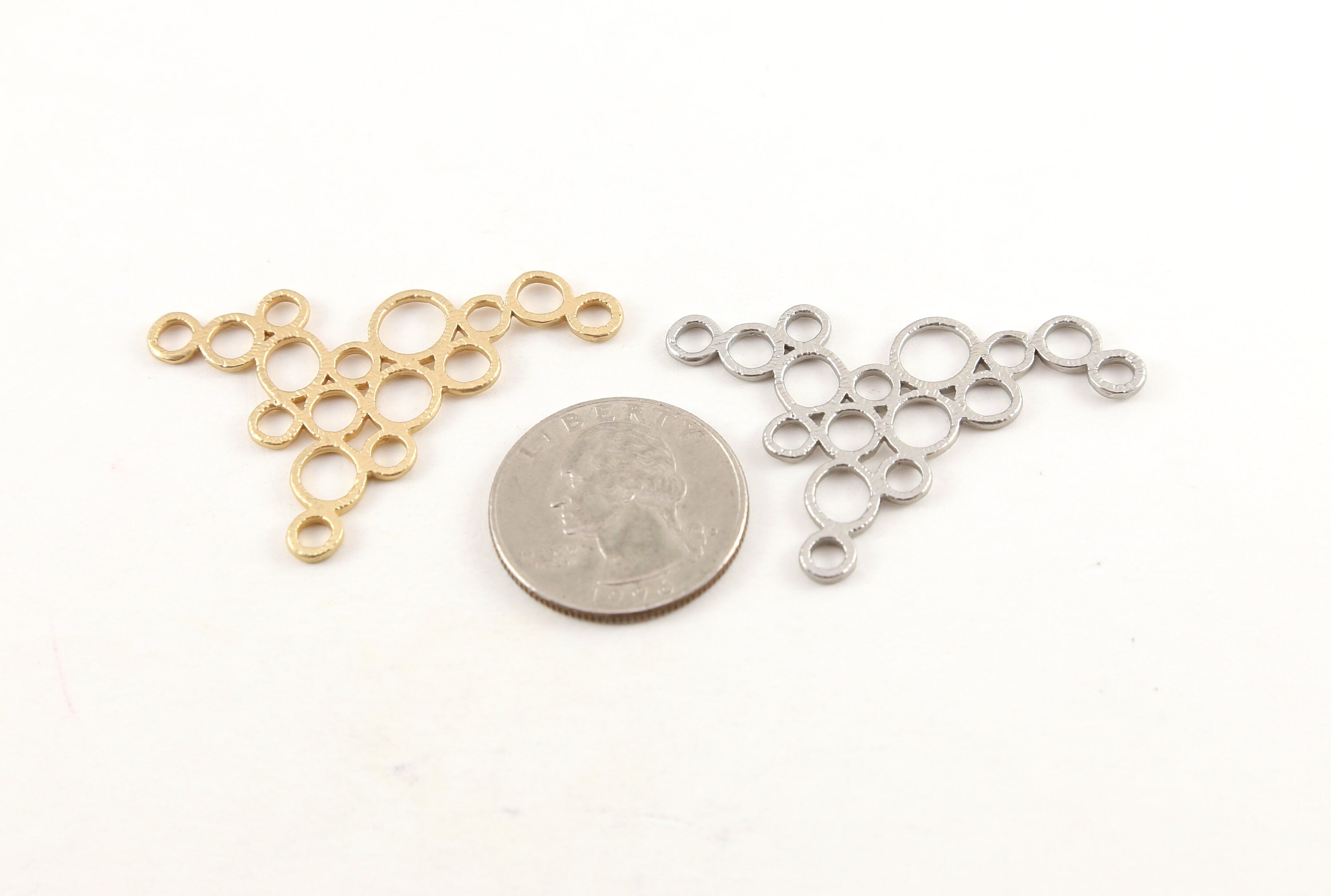 45mmx31mm Pewter Large Connected Circle Geometric Leaf Connector Link
