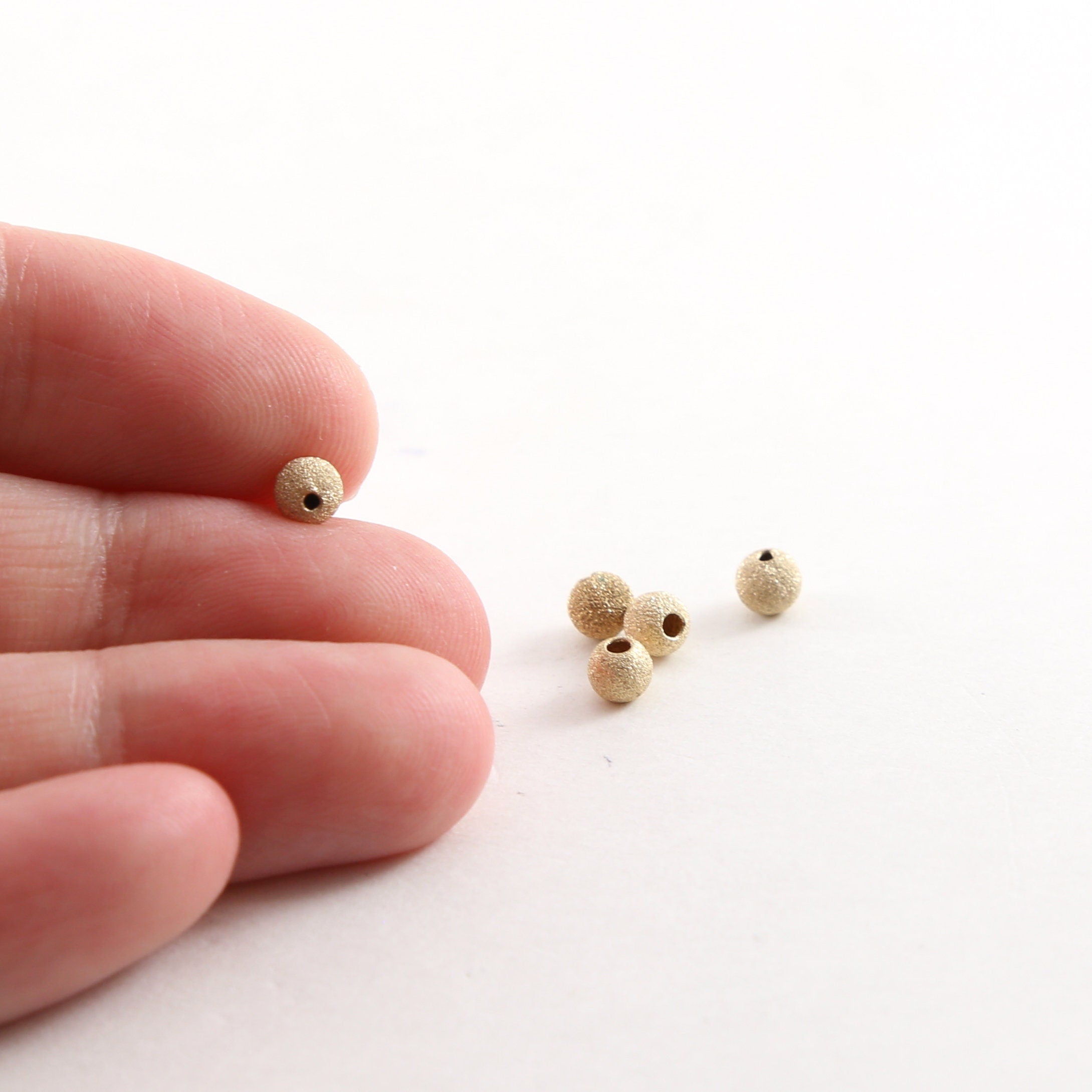 14K Gold Filled 4mm Stardust Bead Shiny Sparkle Seamless Round Spacer (5pc)