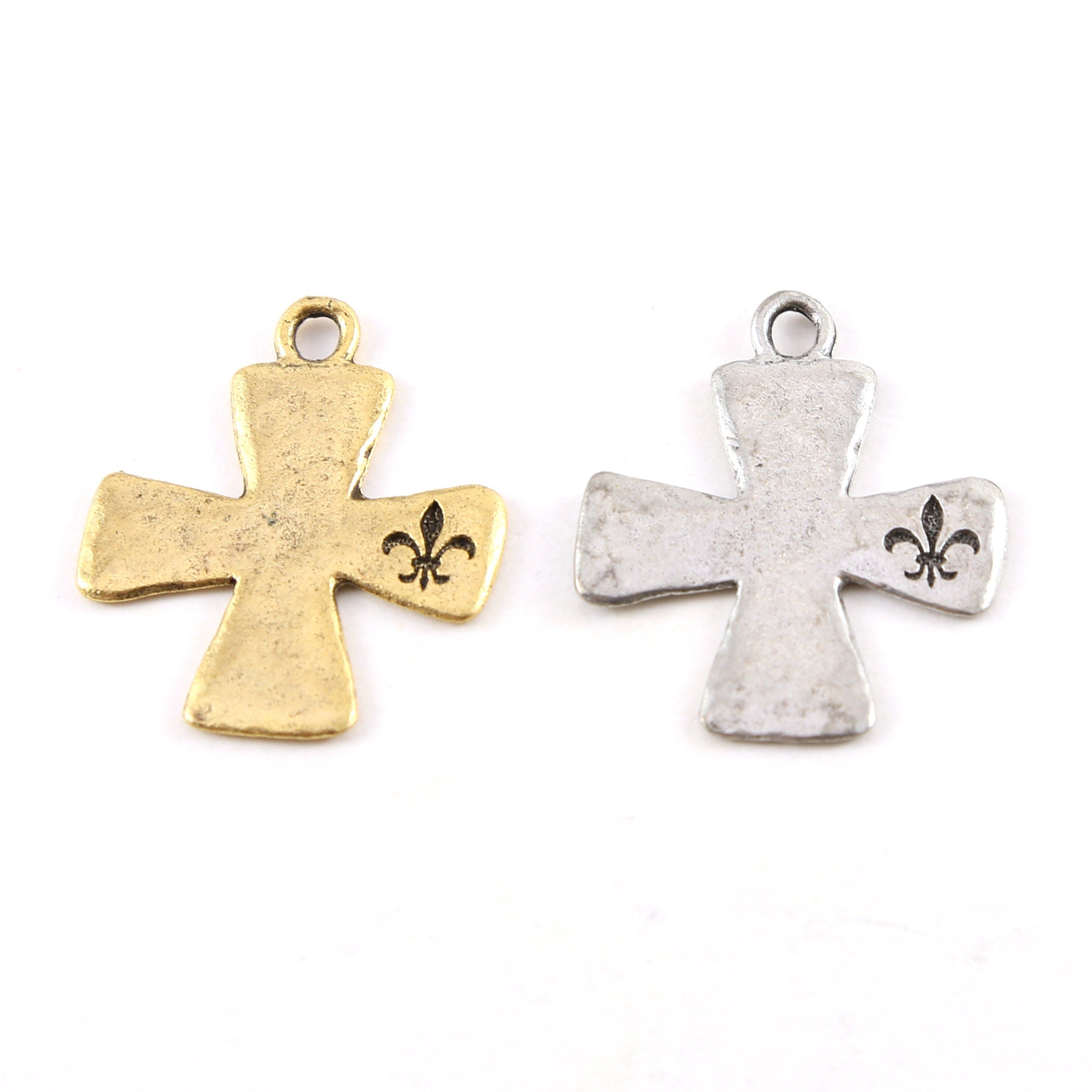 25mmx30mm Pewter Fleur De Lis Stamped Edge Cross Pendant Religious