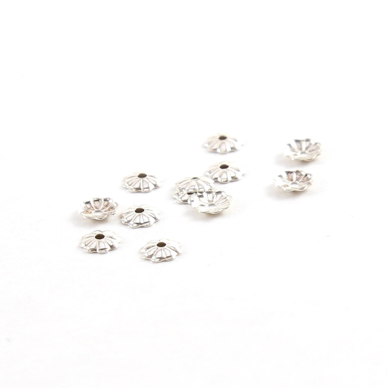 Sterling Silver 4mm Flower Bead Cap (10pc)