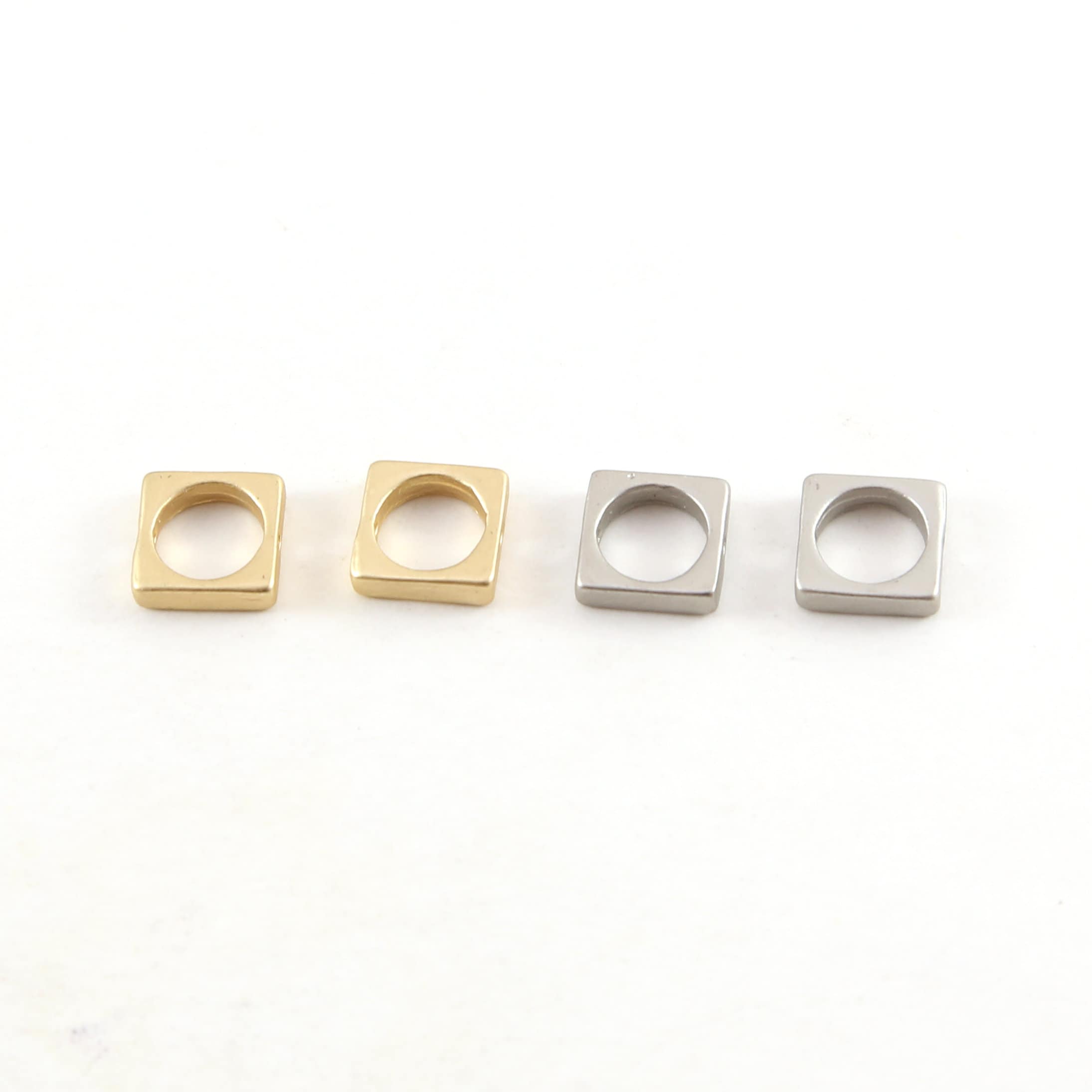 8mm Pewter Metal Square Circle Connector Bead Pendant in Matte (2pc)
