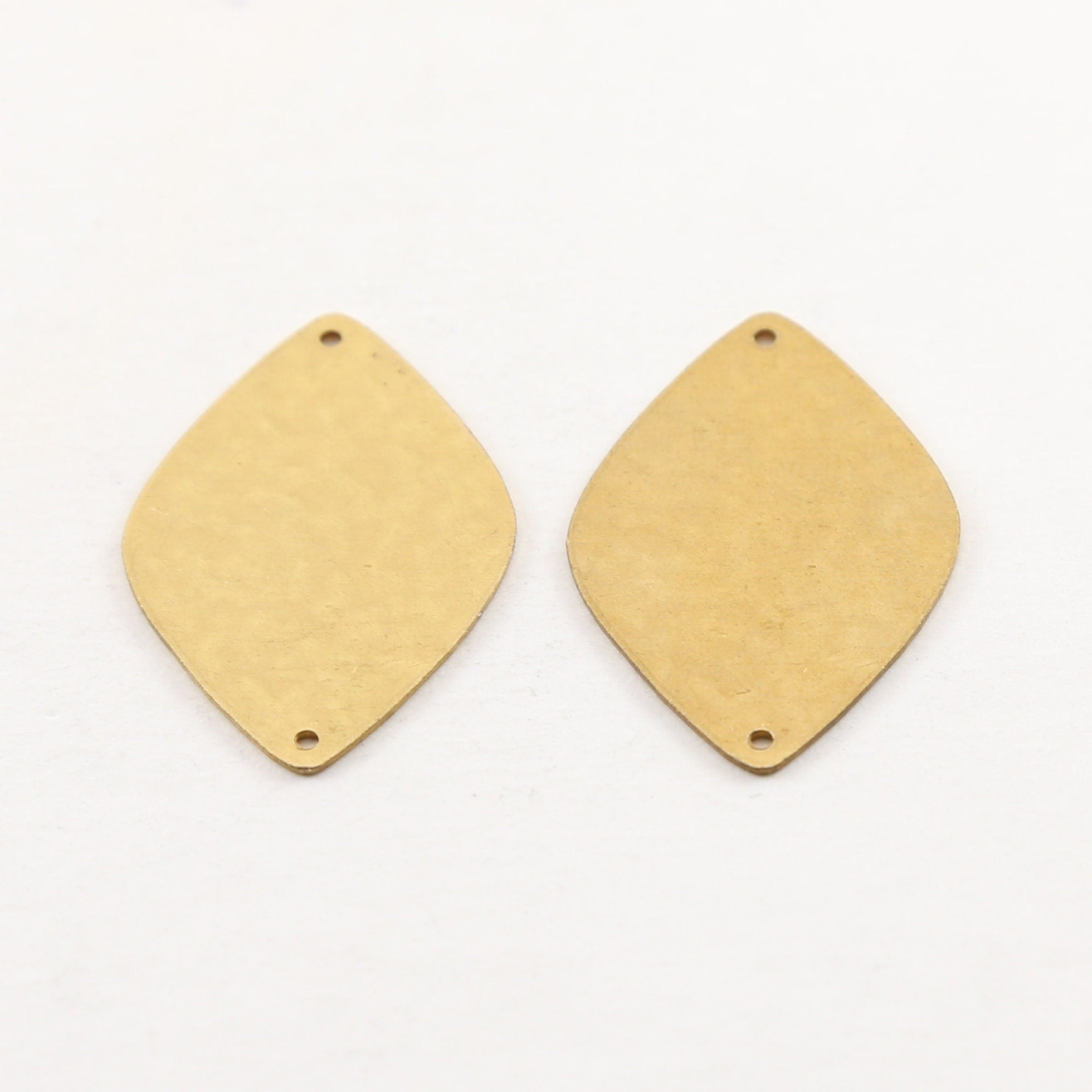 Raw Brass Rounded Diamond Leaf 34mm x 23mm Connector Link Round (2pc)