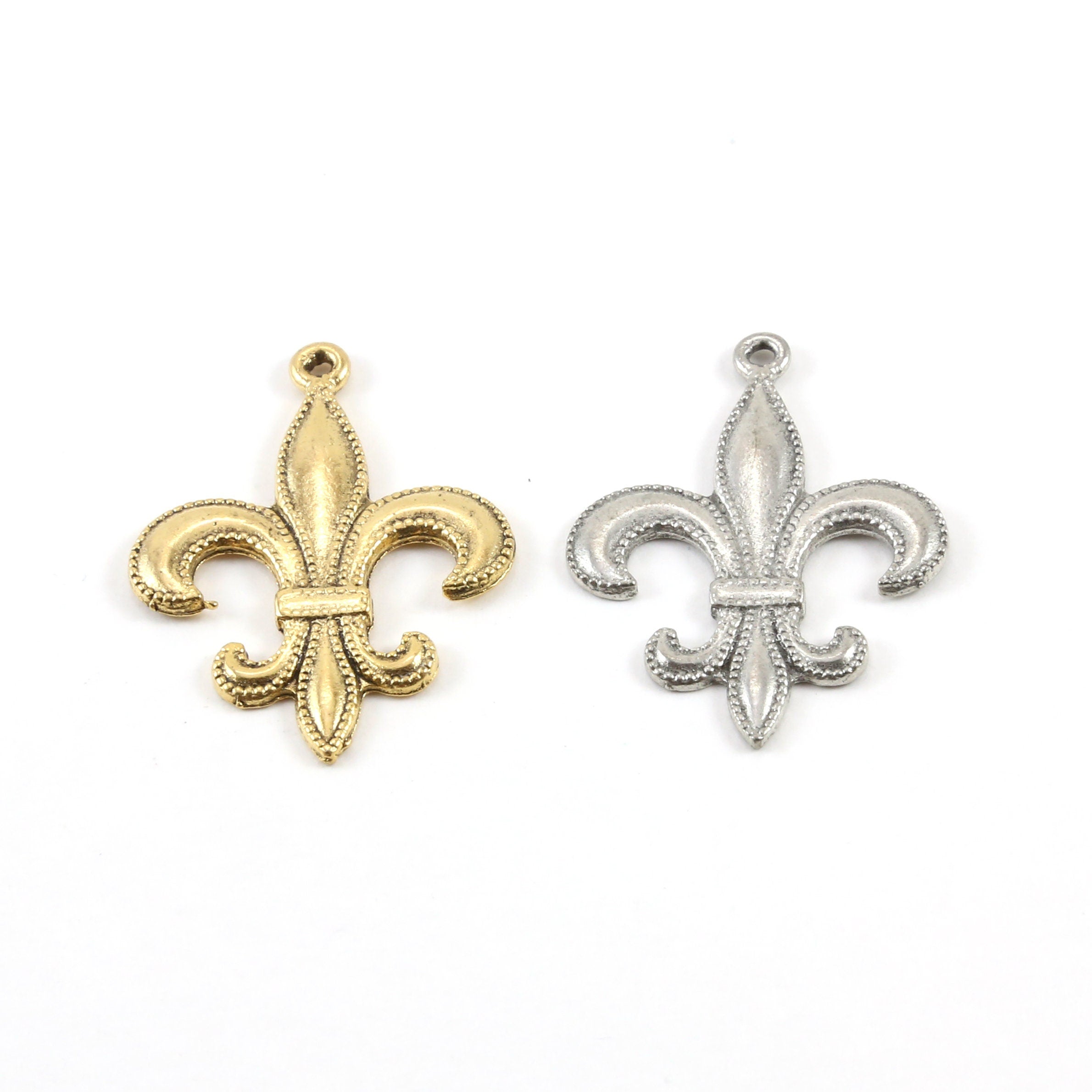 34mmx26mm Pewter Large Fleur De Lis Dotted Beaded Edges Pendant Necklace
